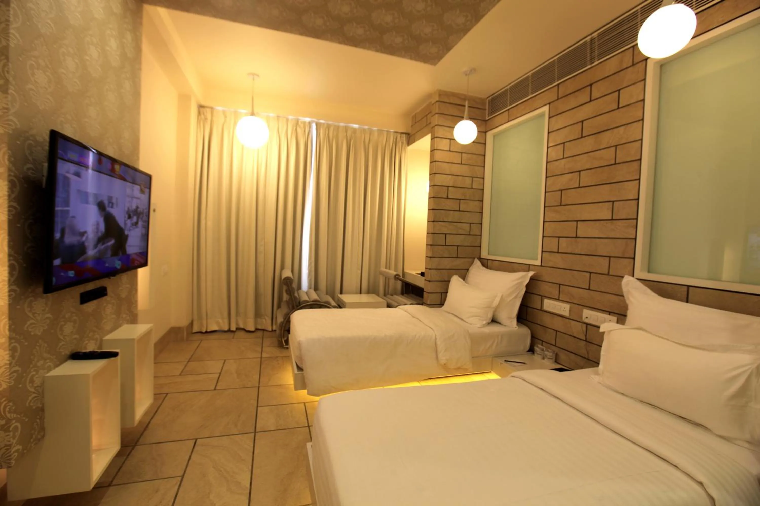 Bedroom, Seating Area in Hotel El Dorado