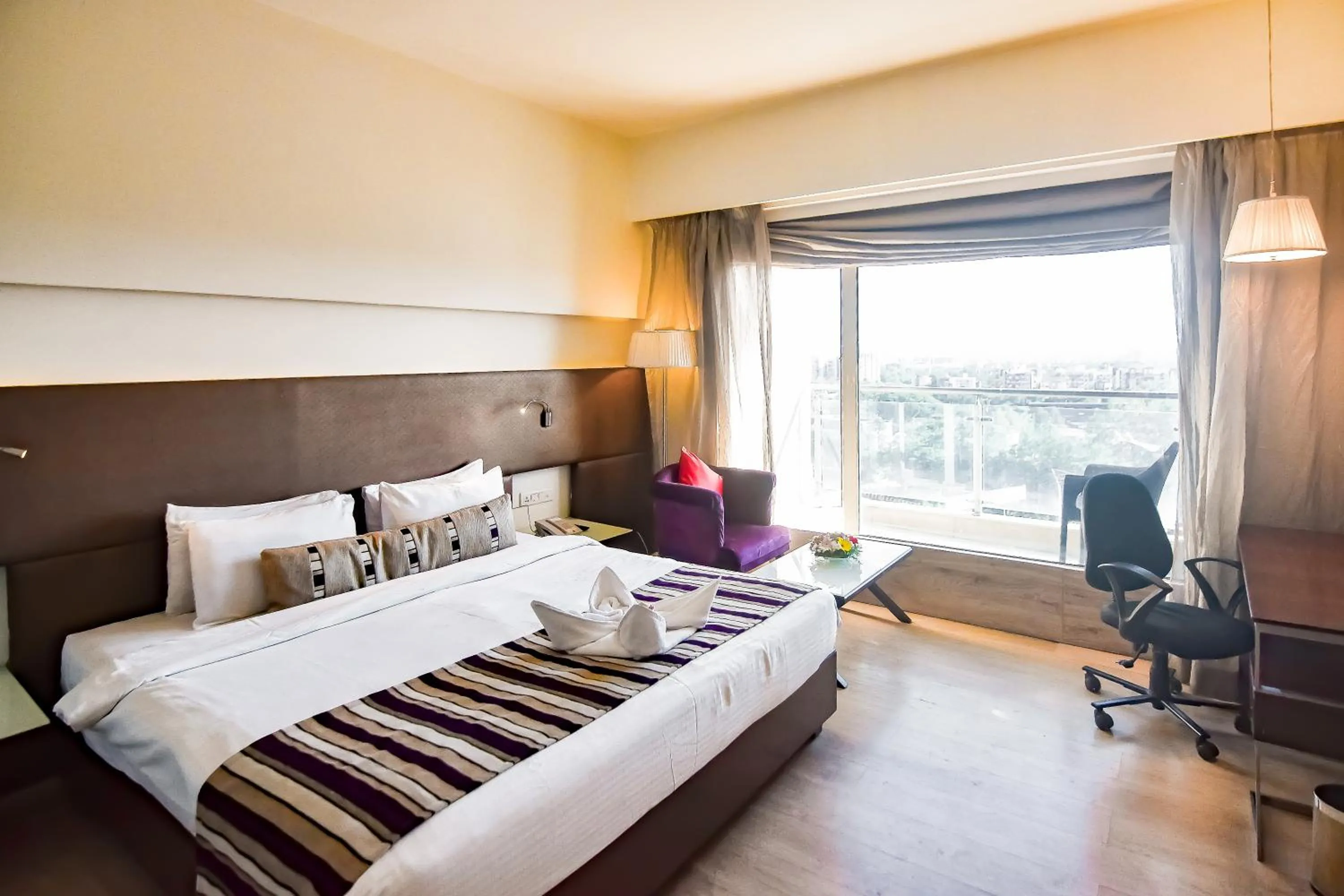 Bed in Regenta Central Grand Exotica