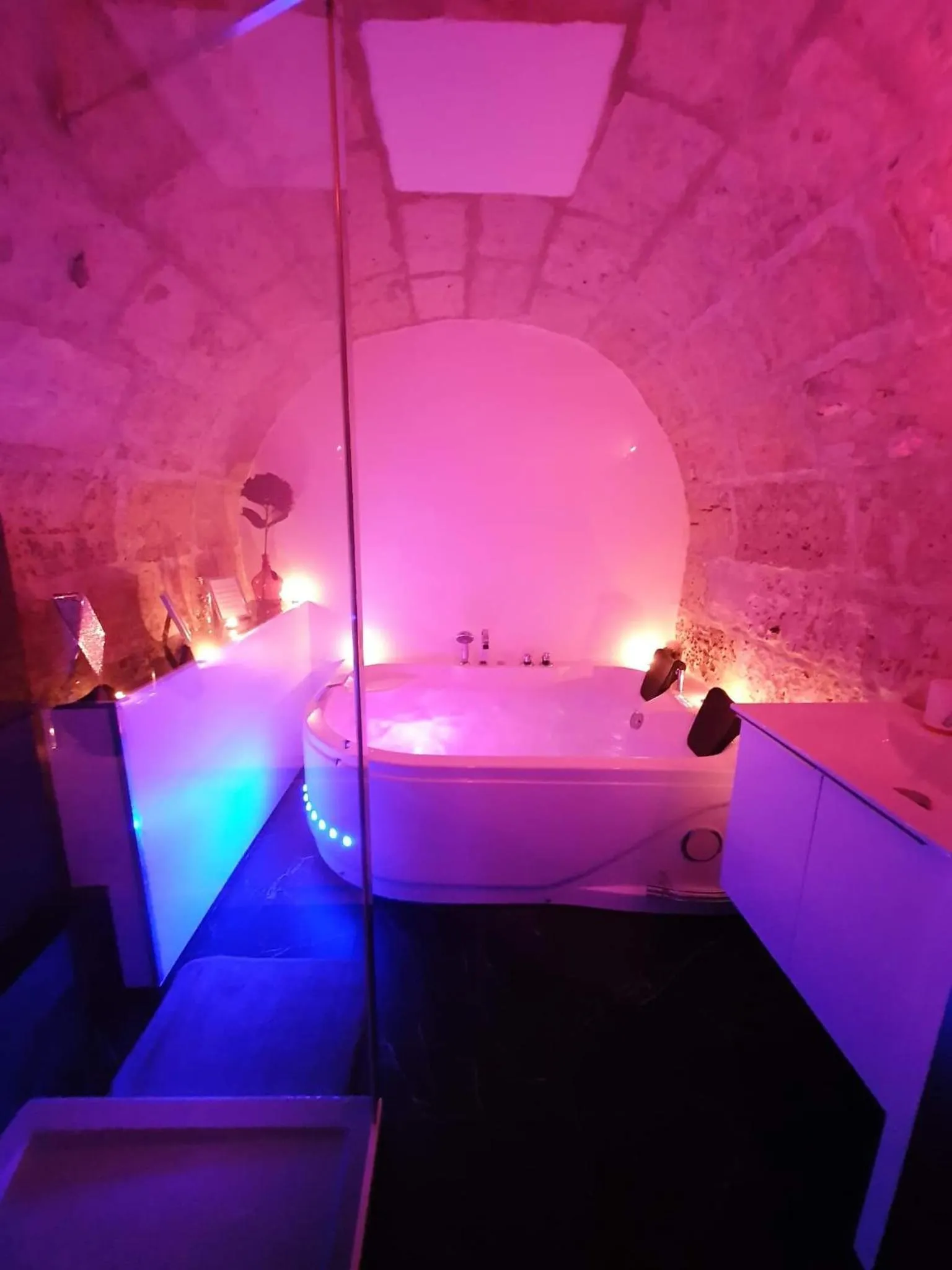 LA FORTERESSE - Jacuzzi/Sauna - Centre Historique