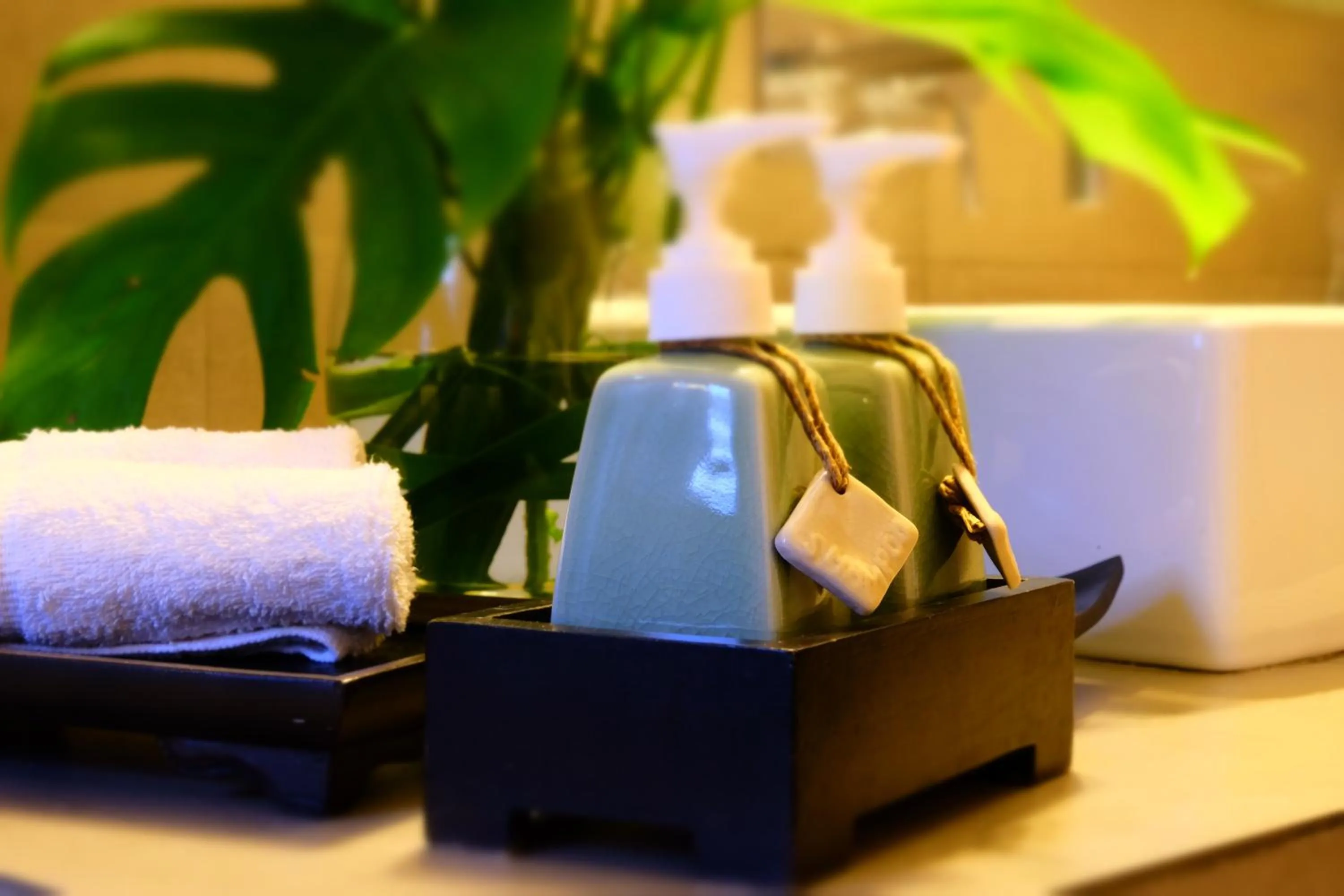 Bathroom in Thikana Delhi ( Boutique B&B)