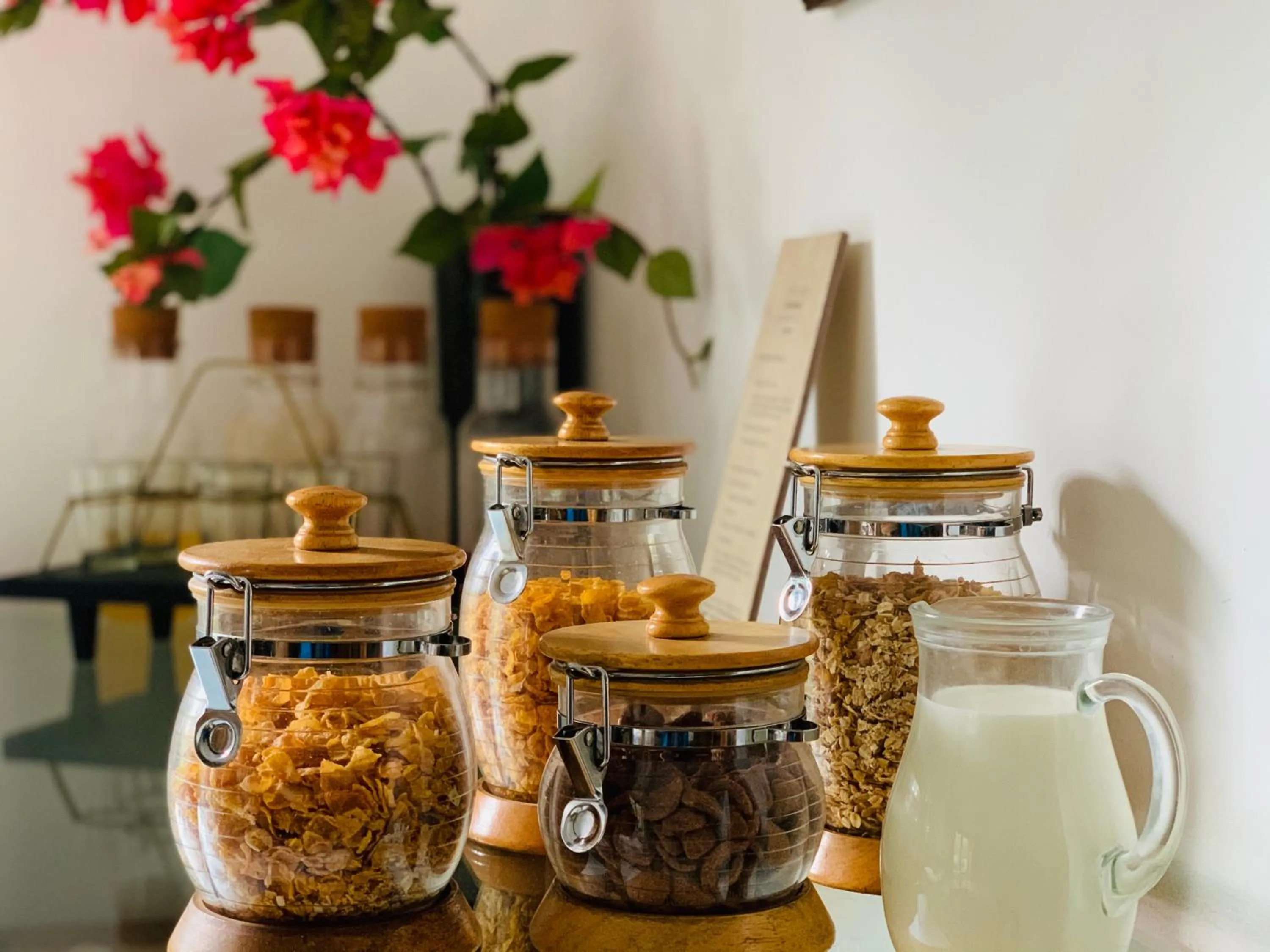 Coffee/tea facilities in Thikana Delhi ( Boutique B&B)