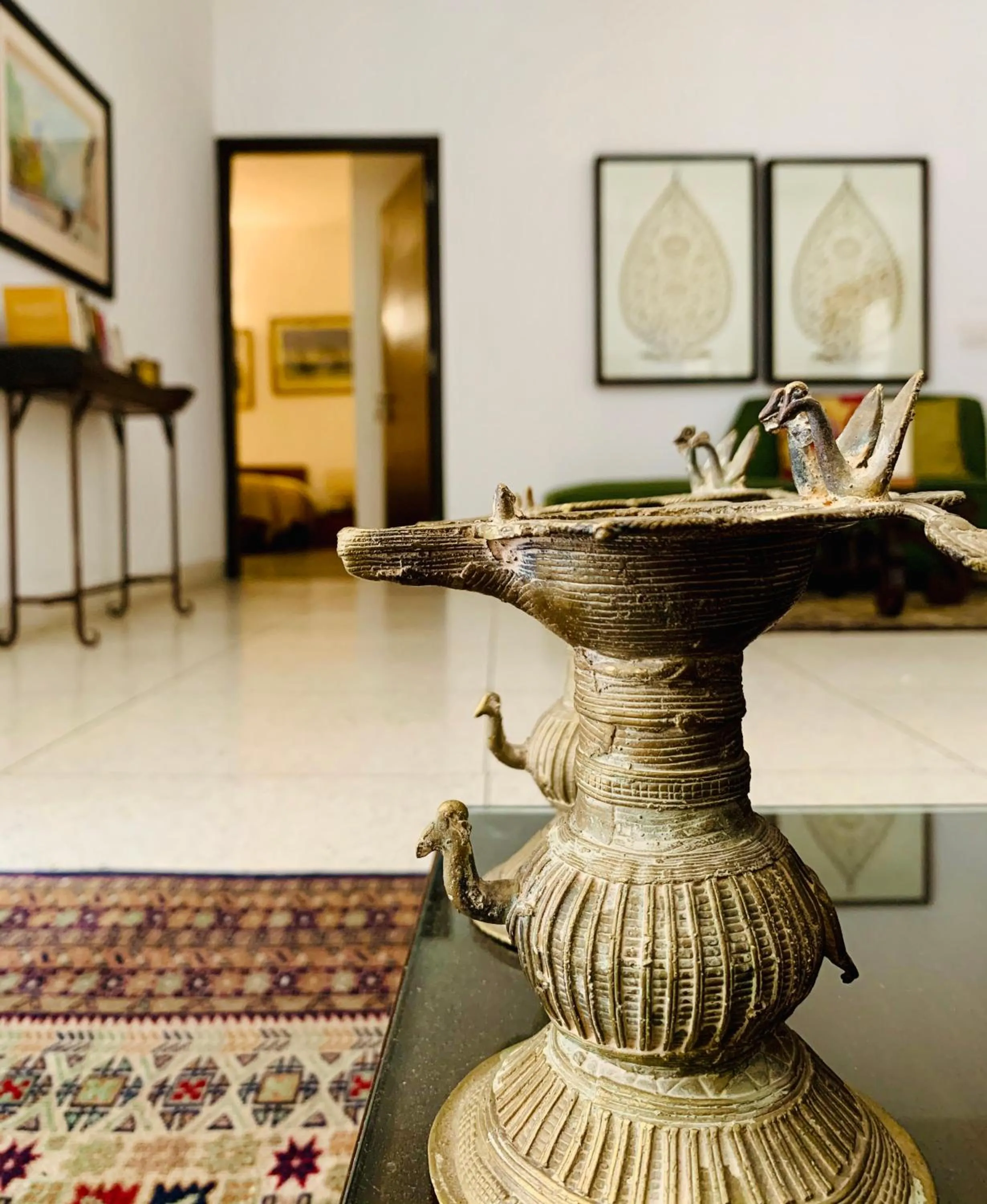 Living room in Thikana Delhi ( Boutique B&B)