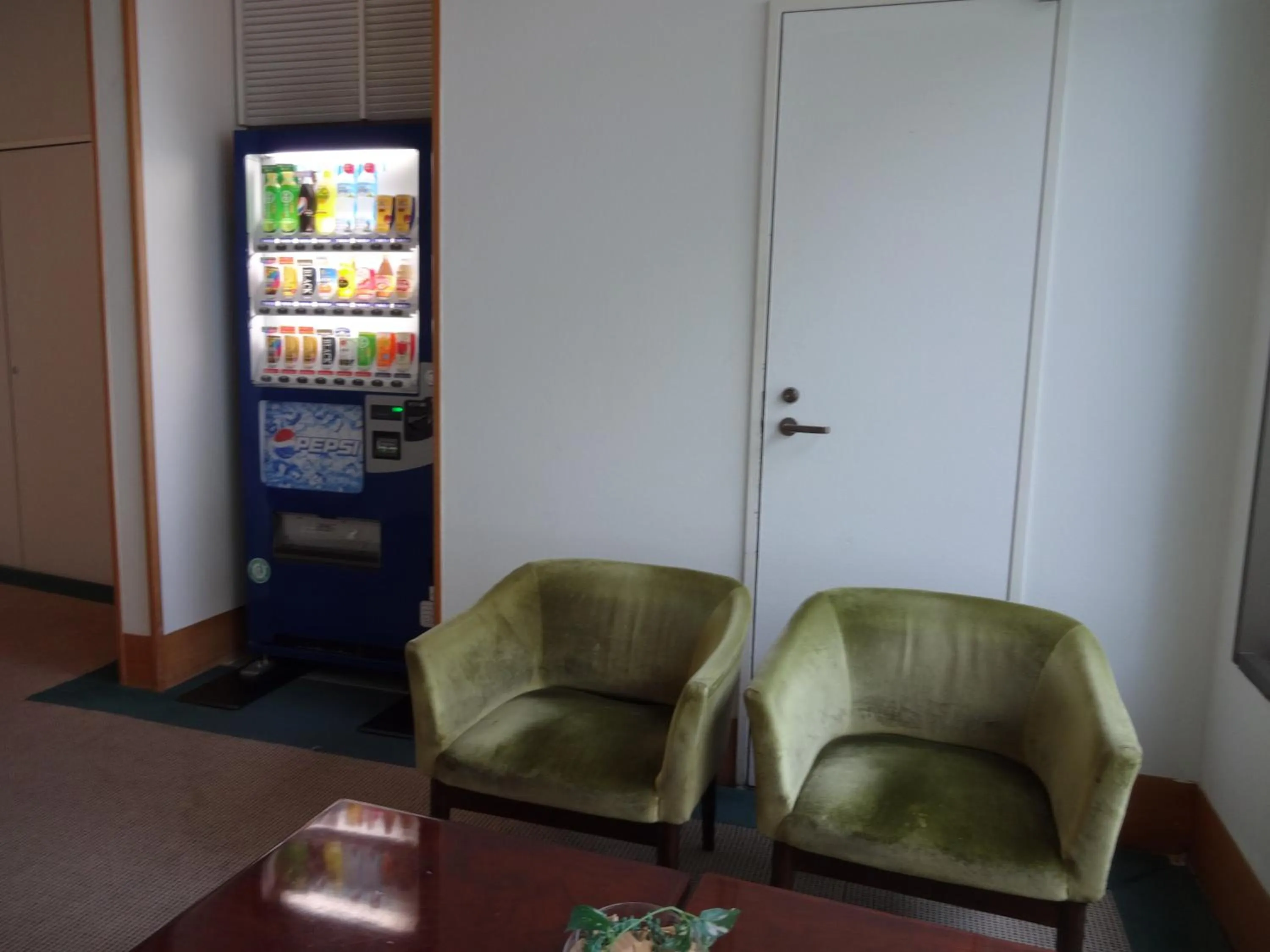 Seating area in Grand Park Hotel Okubiwako Makino