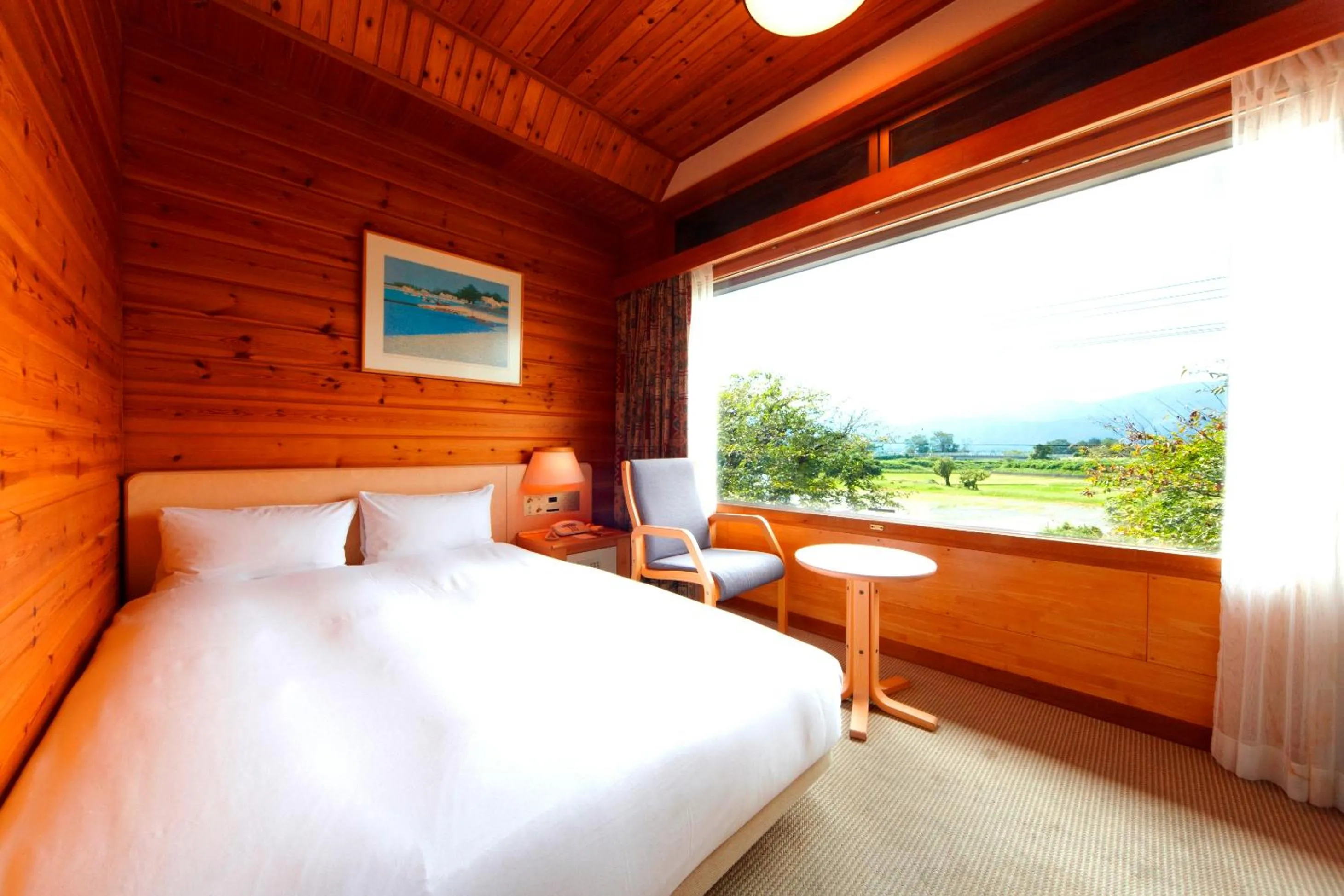 Bed in Grand Park Hotel Okubiwako Makino