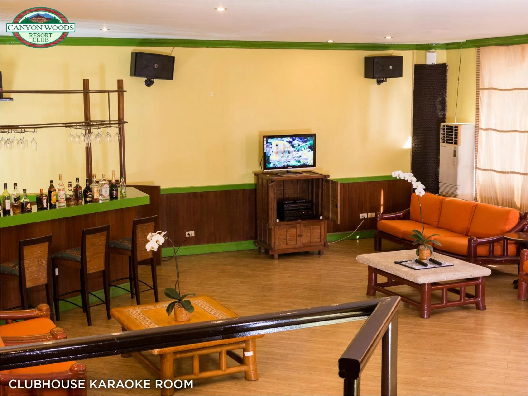 TV and multimedia in Canyon Woods Resort Club Tagaytay