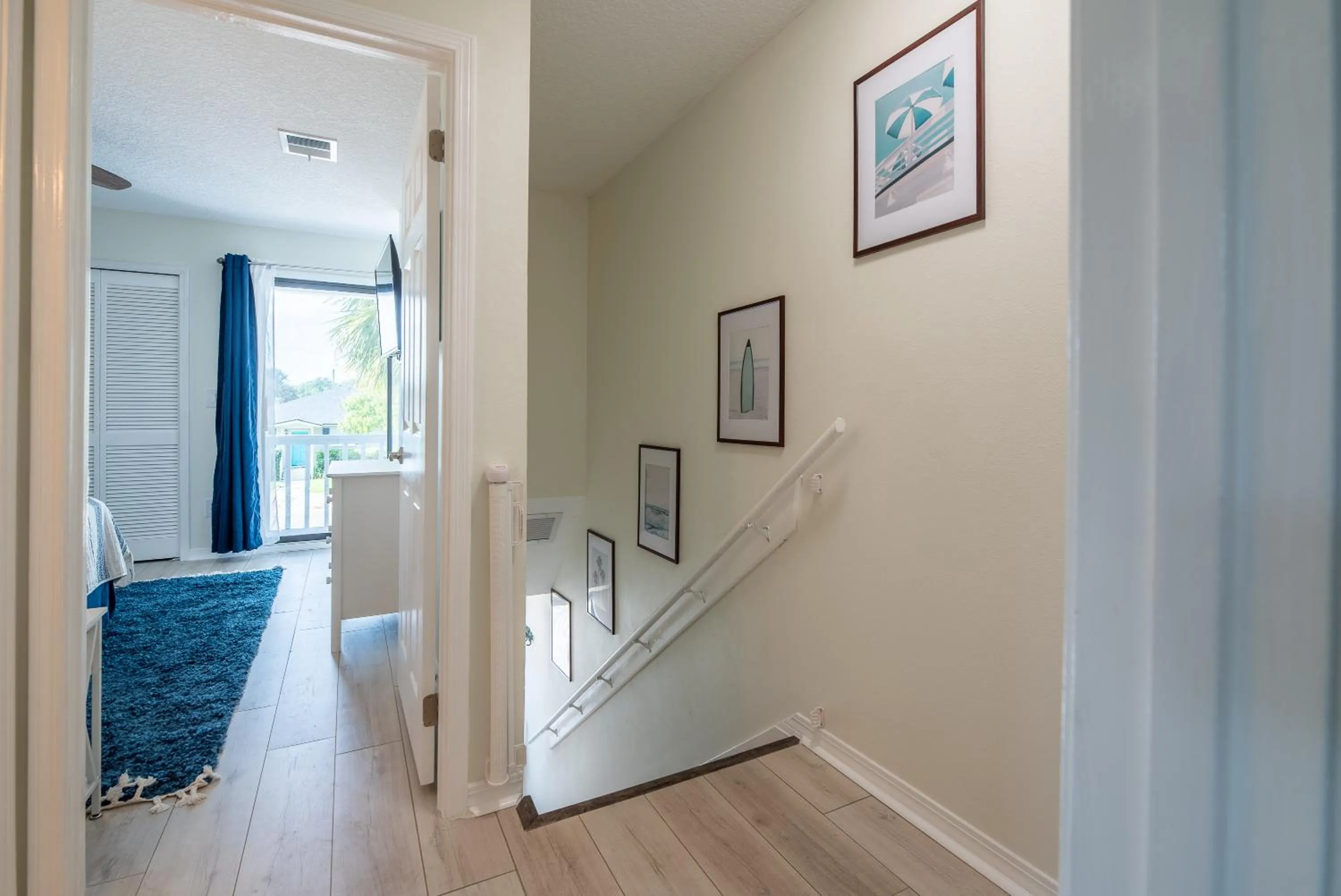 Bedroom in Jax Vacations 1/2 Mile to Beach, 2 bedroom townhome pet friendly