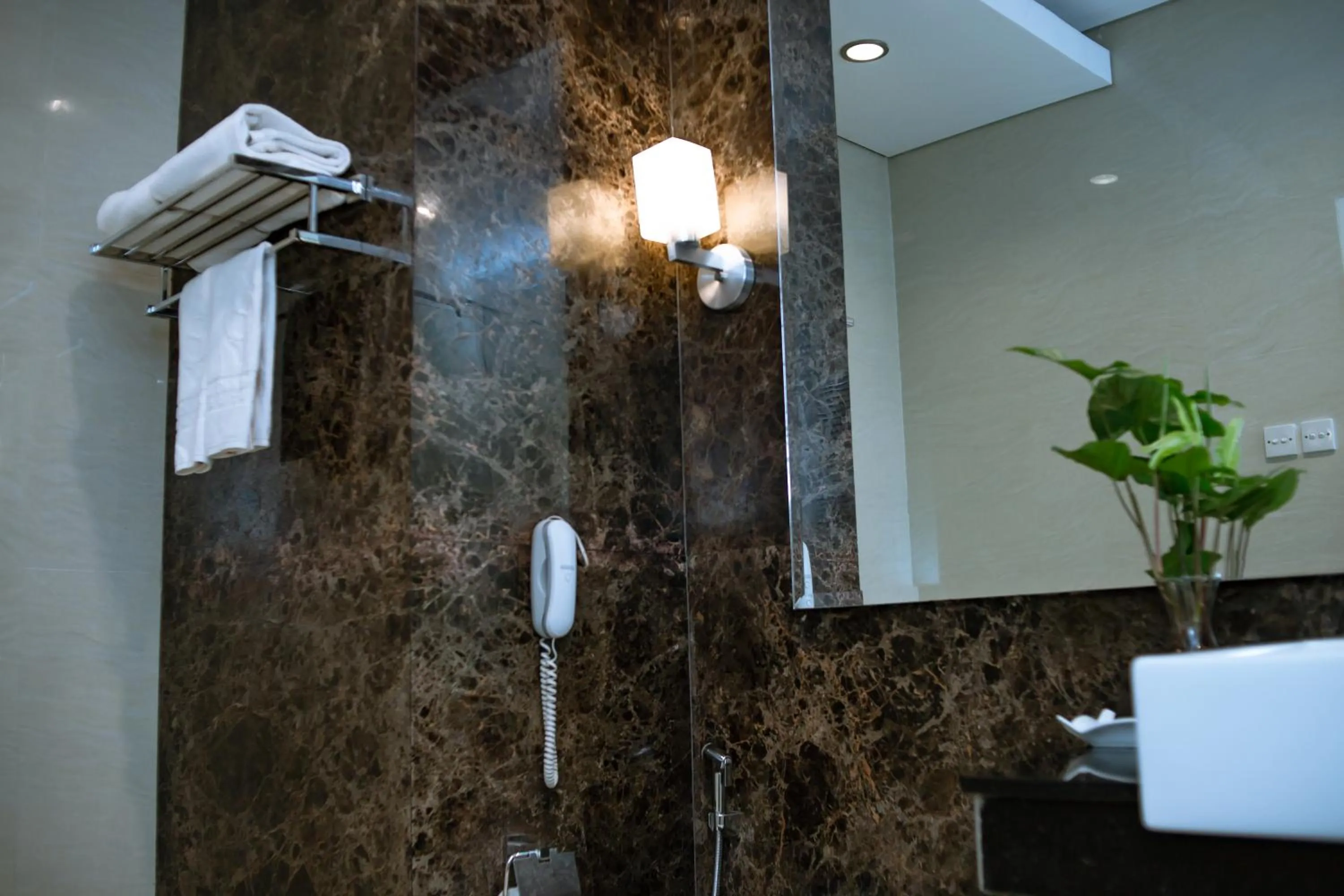 Sutanraja Hotel & Convention Centre