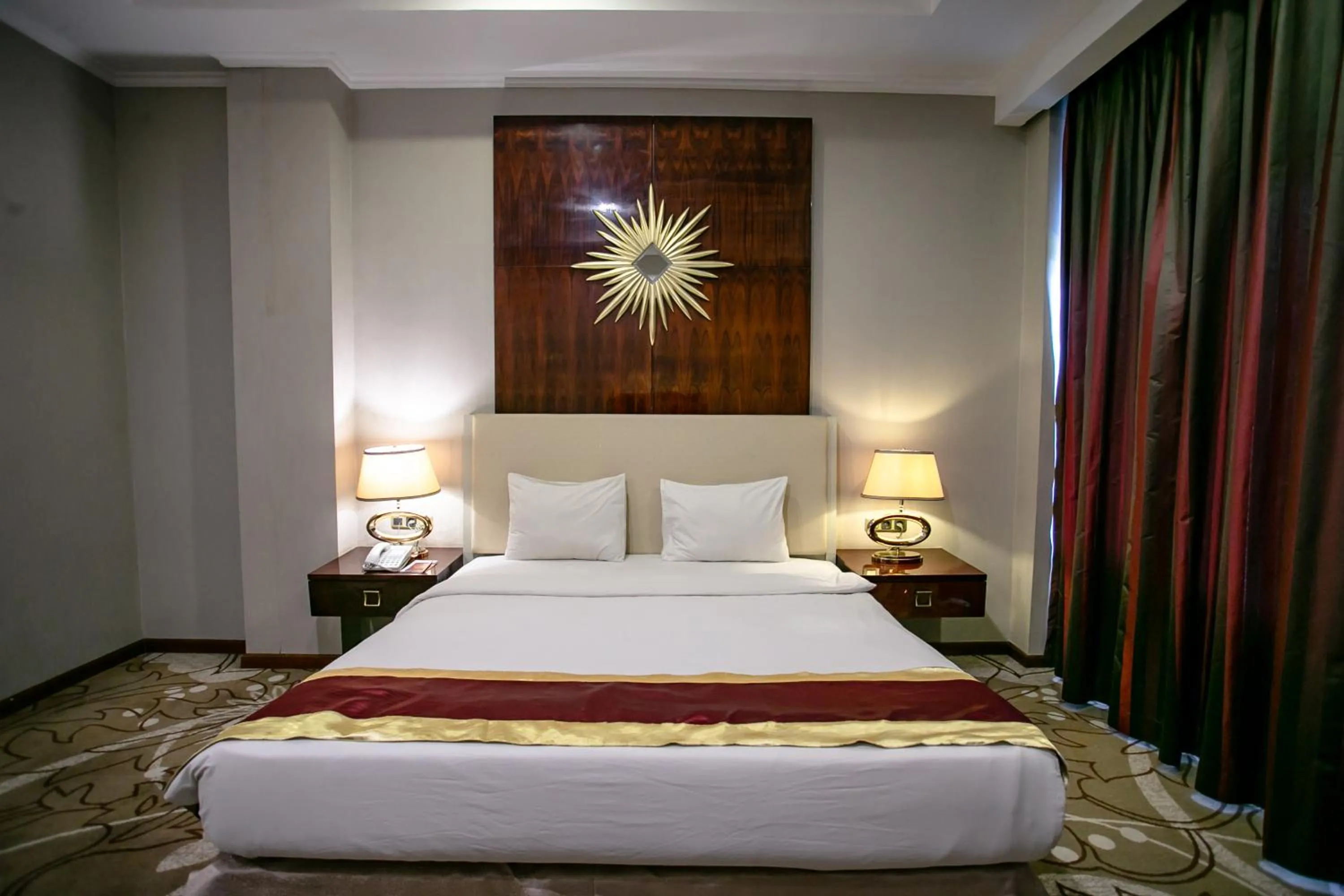 Bed in Sutanraja Hotel & Convention Centre