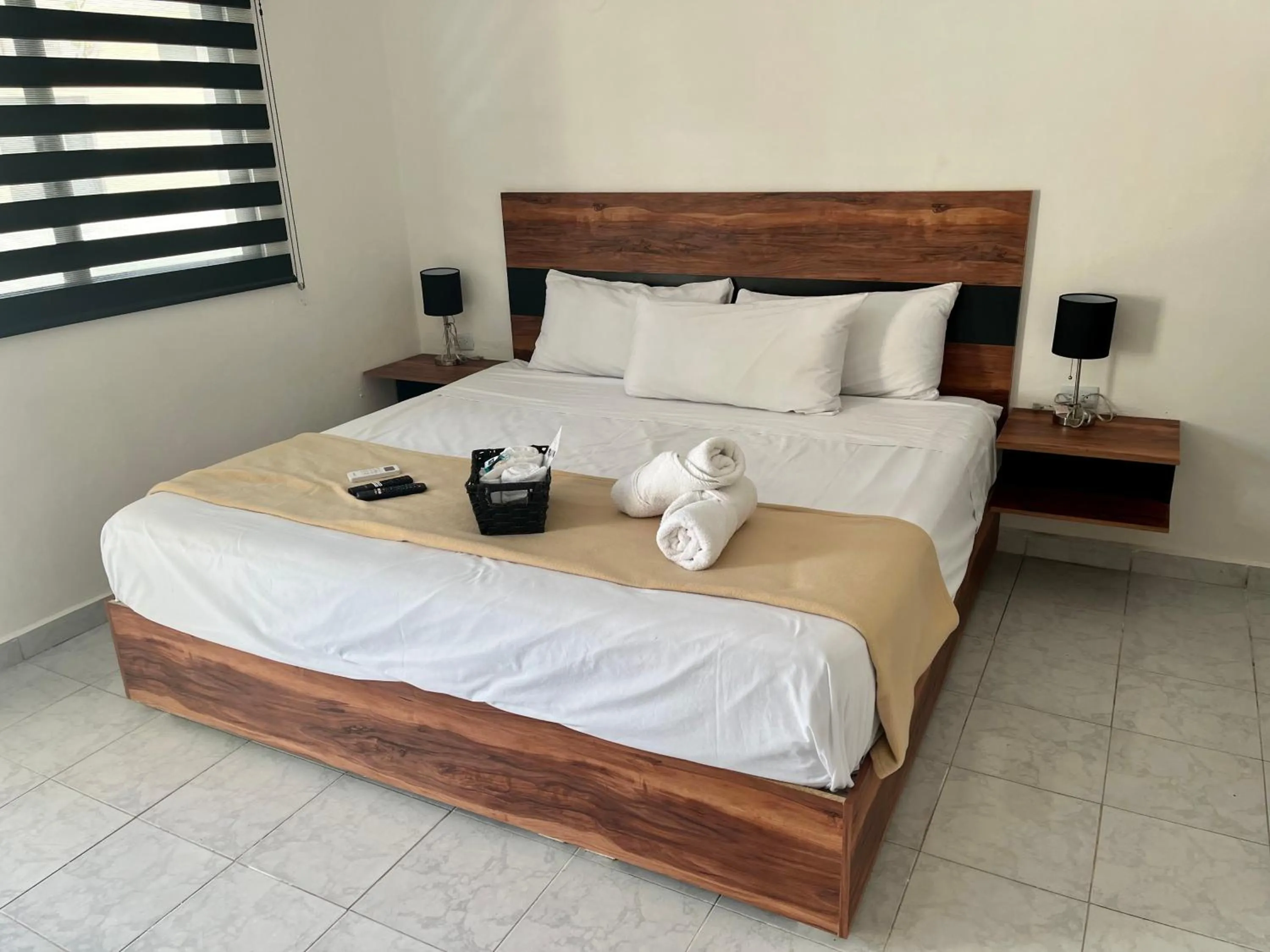 Photo of the whole room, Bed in BALAM Playa - 15Th Ave