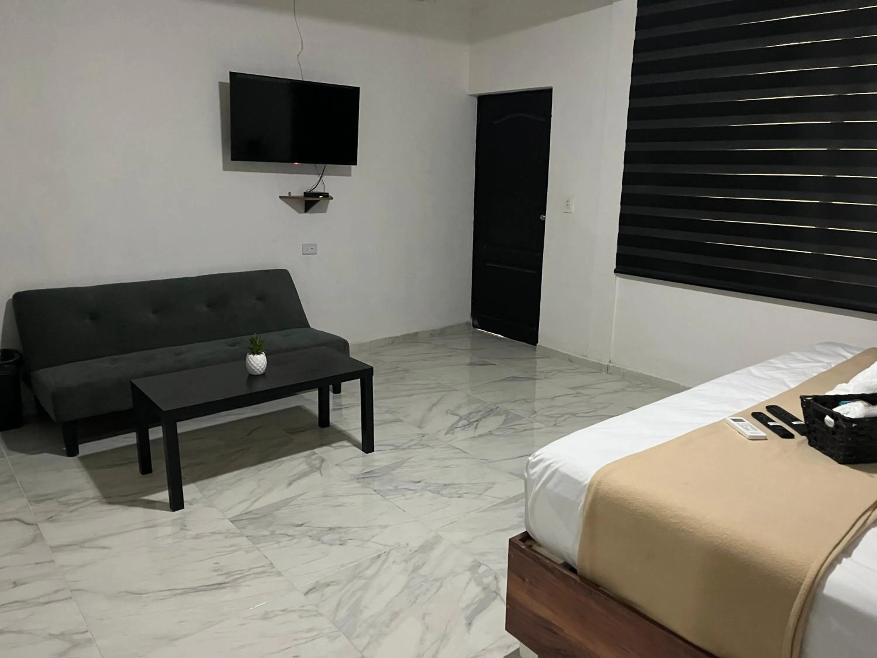 TV and multimedia, Bed in BALAM Playa - 15Th Ave