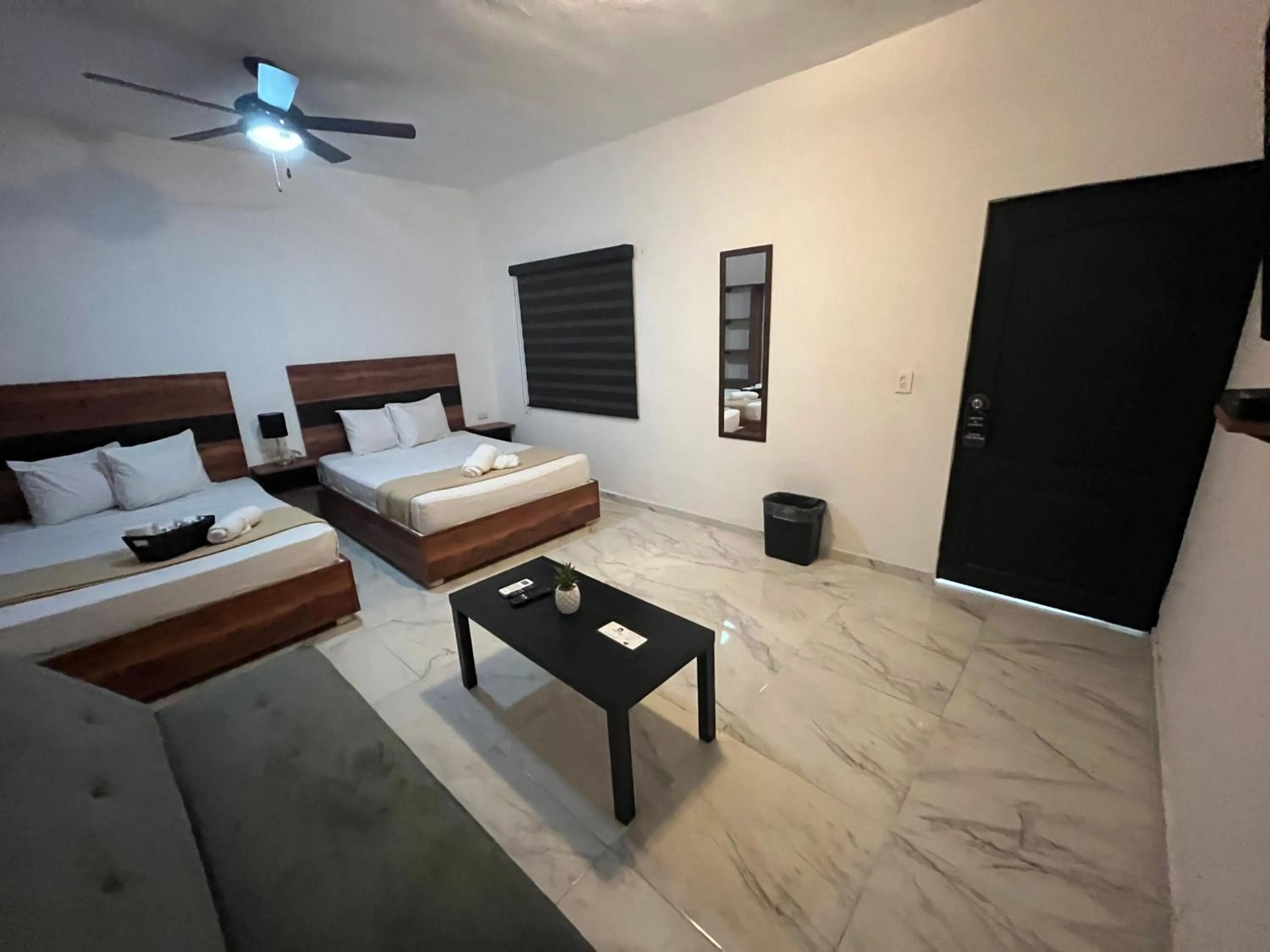 Seating area, Bed in BALAM Playa - 15Th Ave