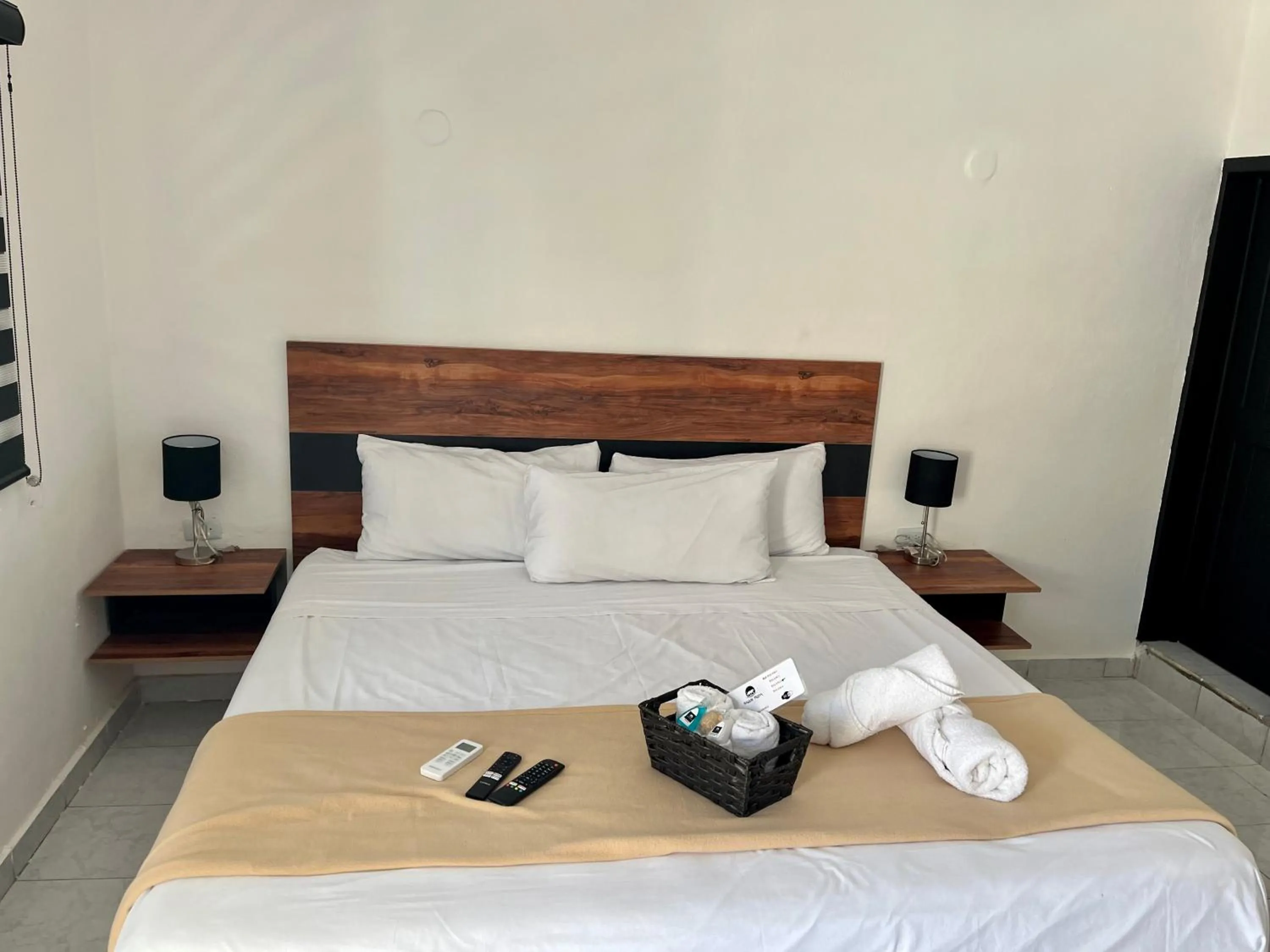 Photo of the whole room, Bed in BALAM Playa - 15Th Ave