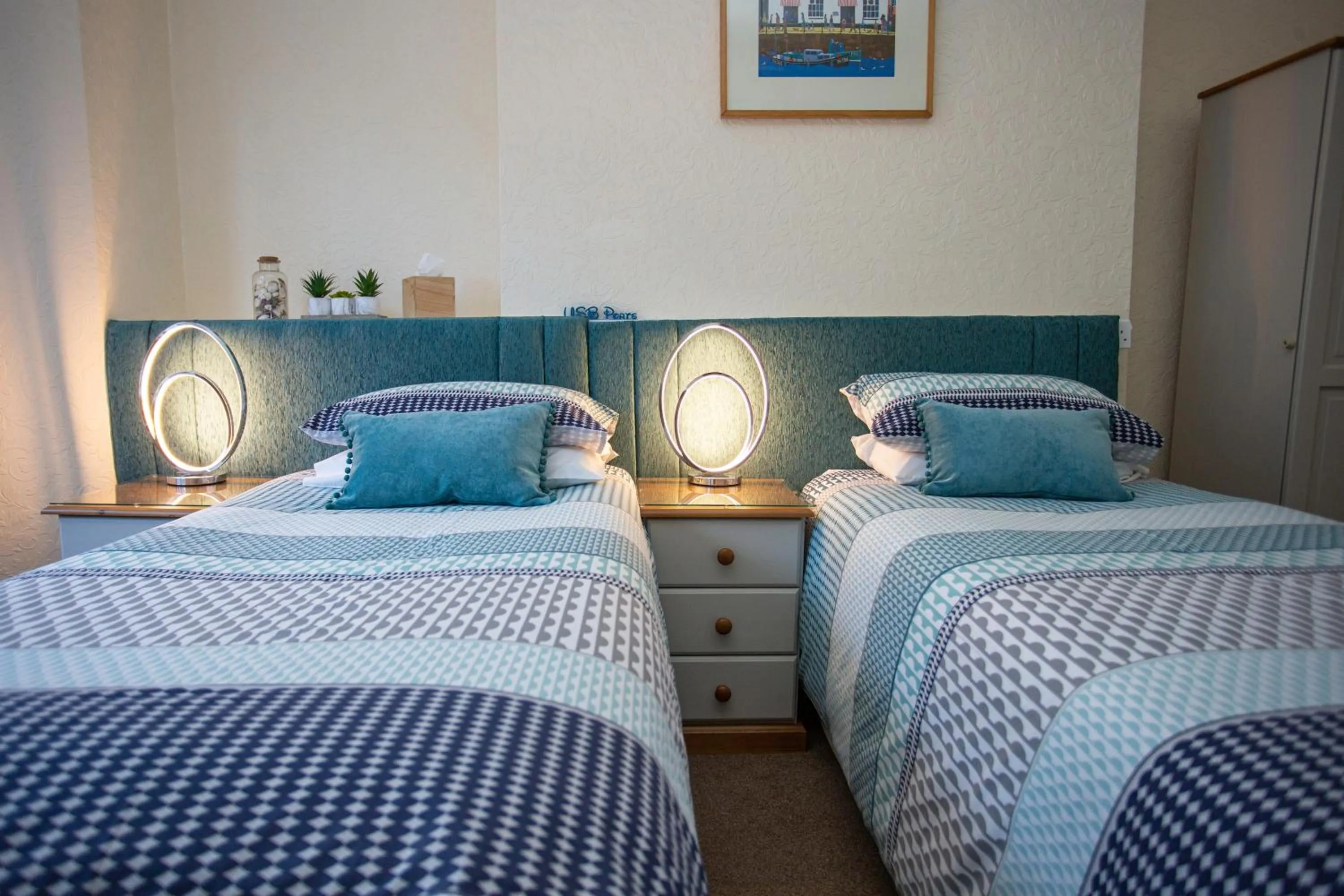 Bedroom, Bed in Mariners Guest House