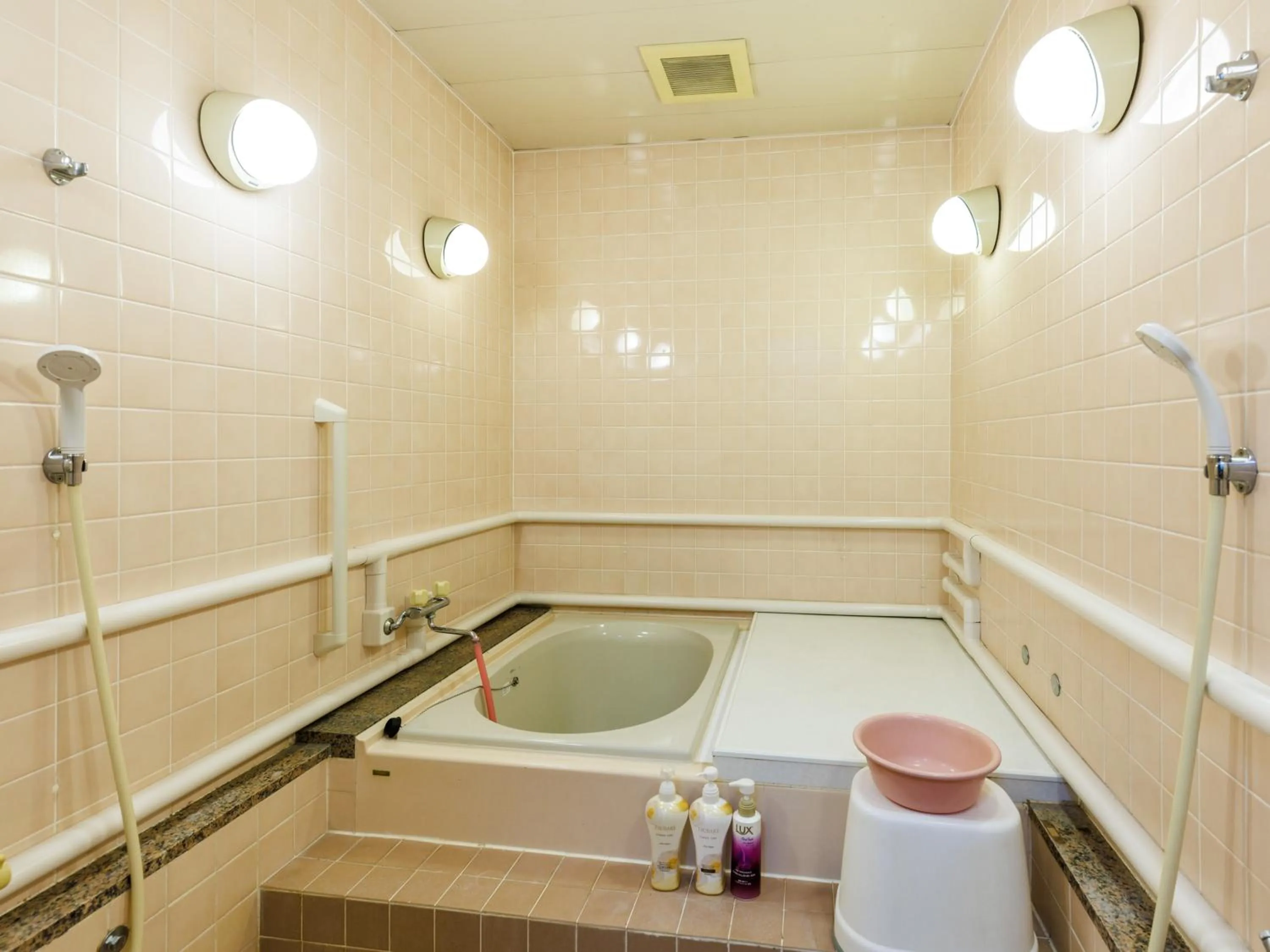 Bathroom in Seoul Garden Hotel