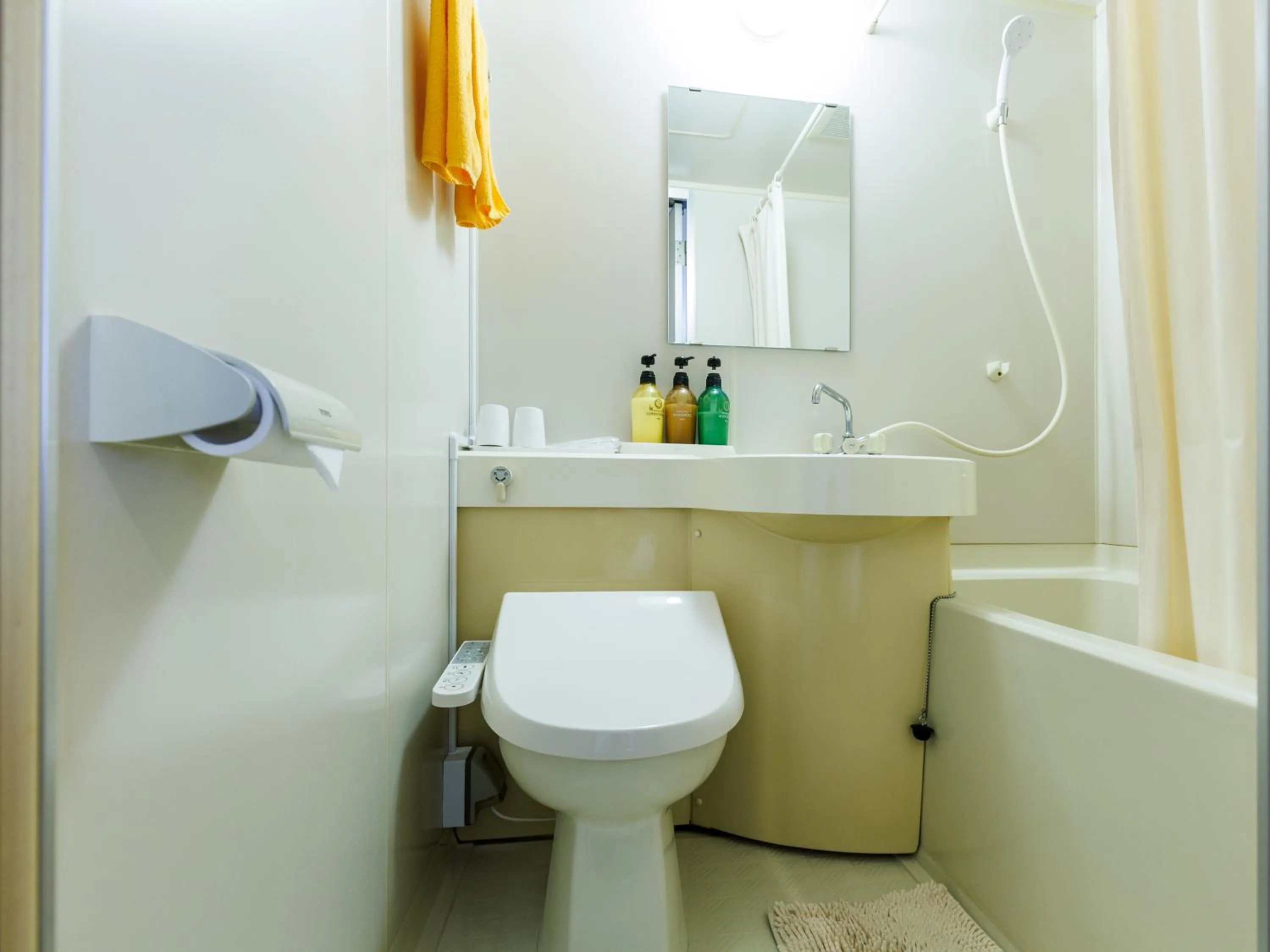 Shower in Seoul Garden Hotel