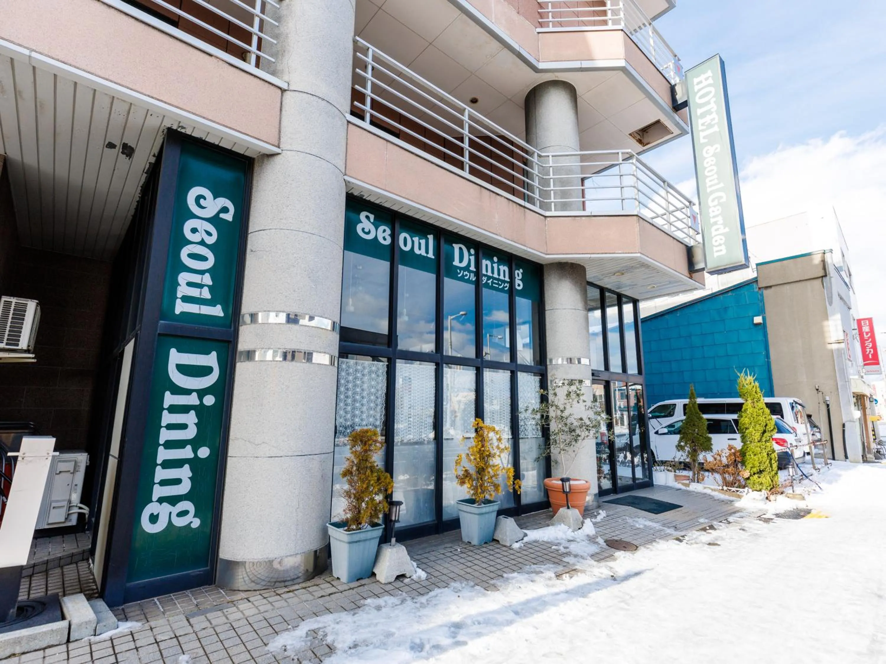 Property building in Seoul Garden Hotel