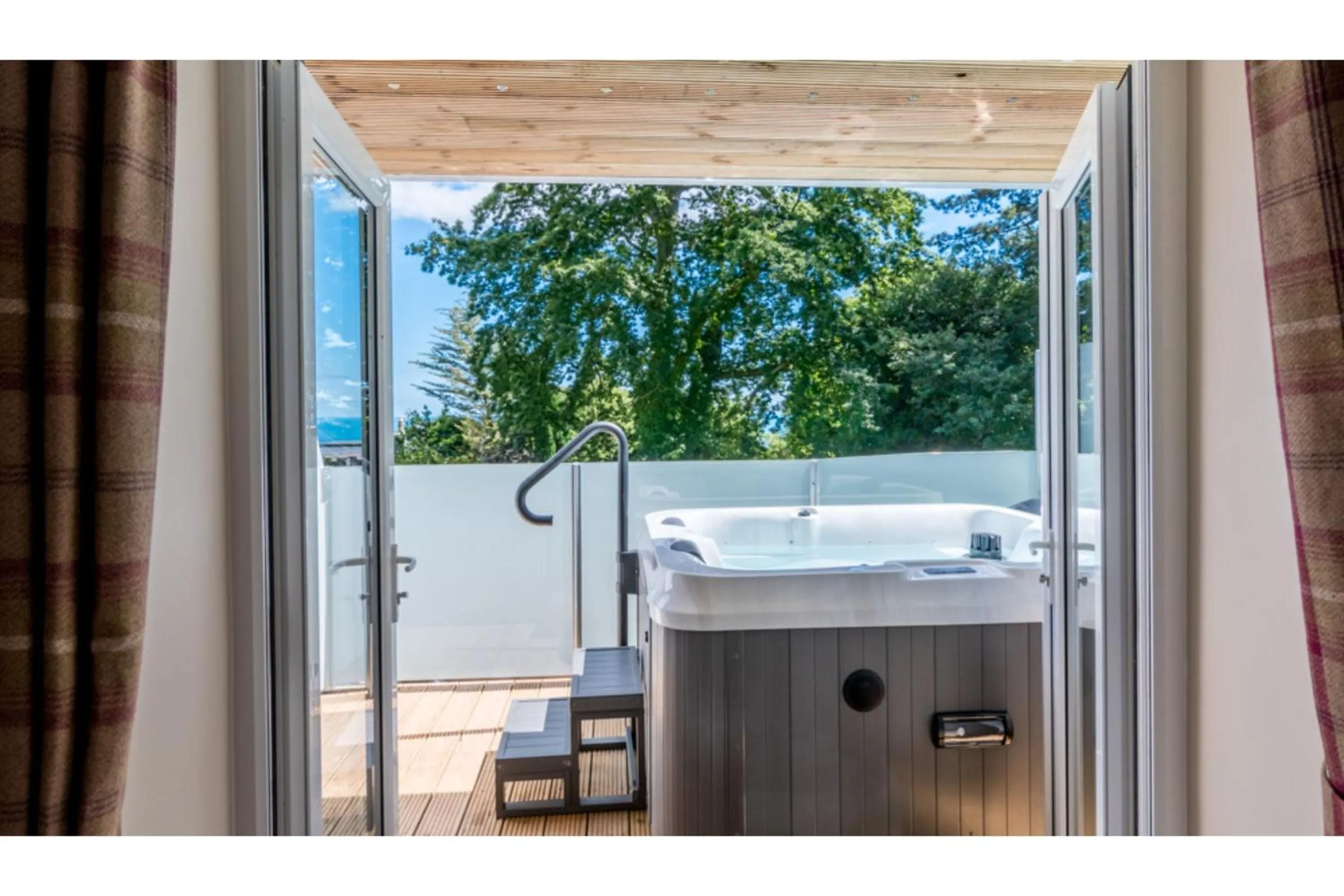 Bedroom in Orestone Manor