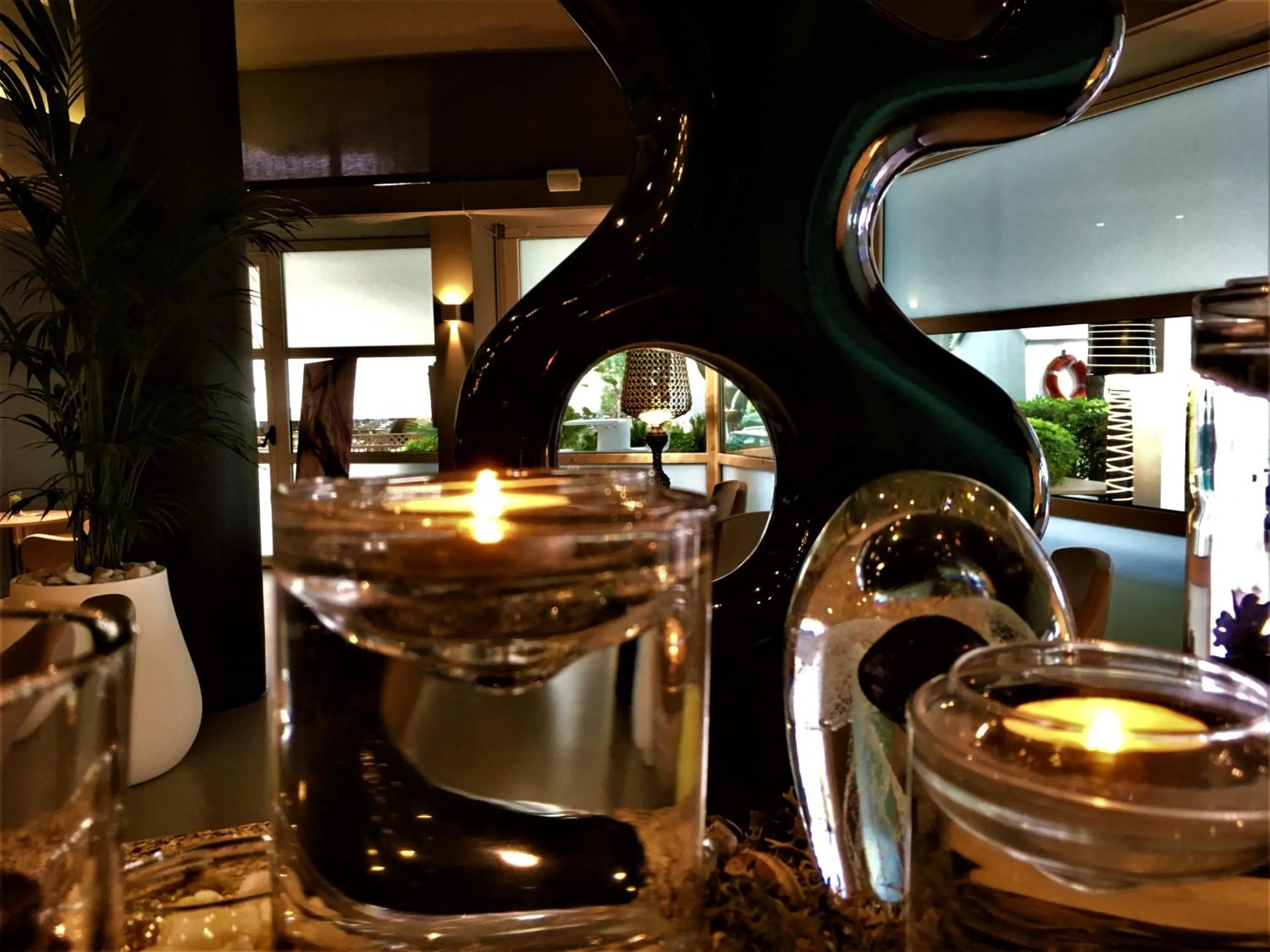 Decorative detail in International Beach Hotel