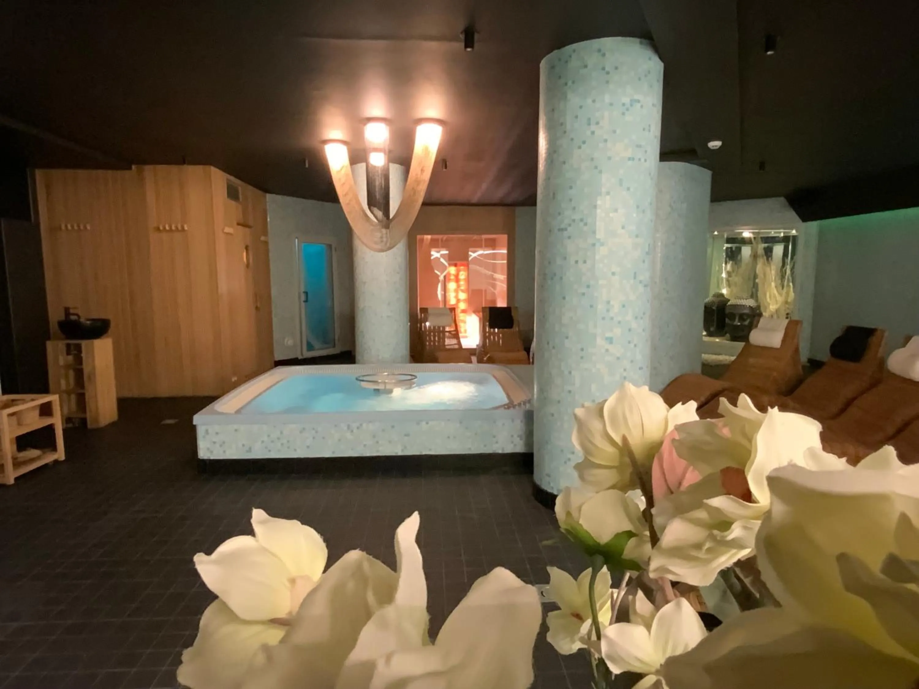 Sauna in International Beach Hotel