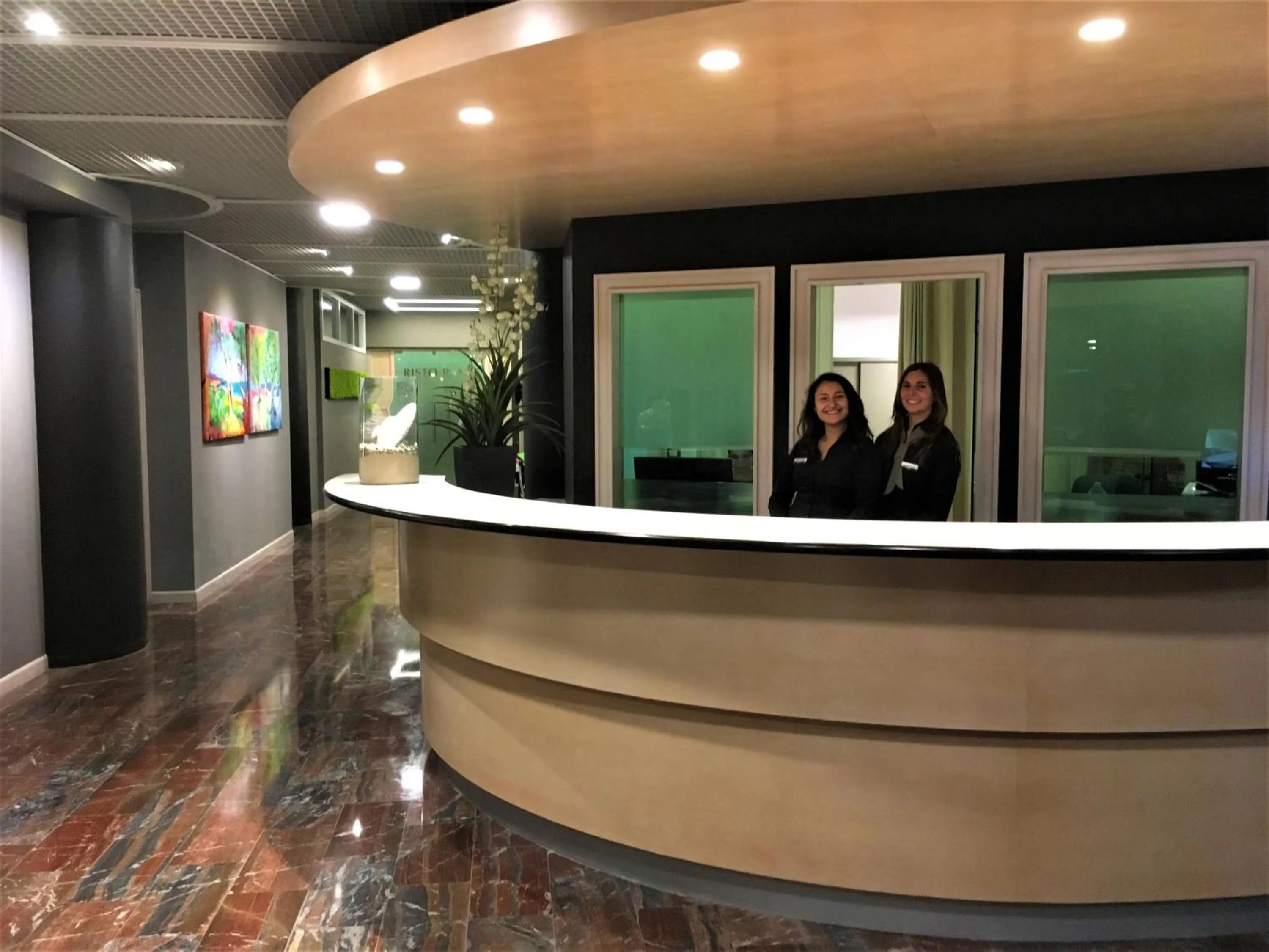 Lobby or reception in International Beach Hotel