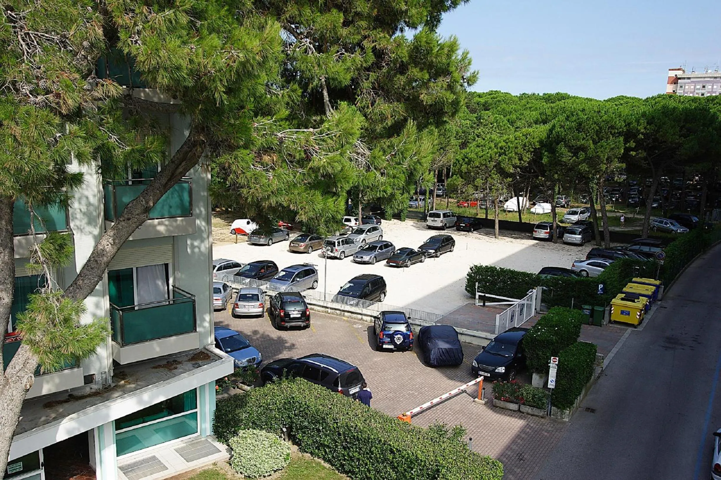 Facade/entrance in International Beach Hotel