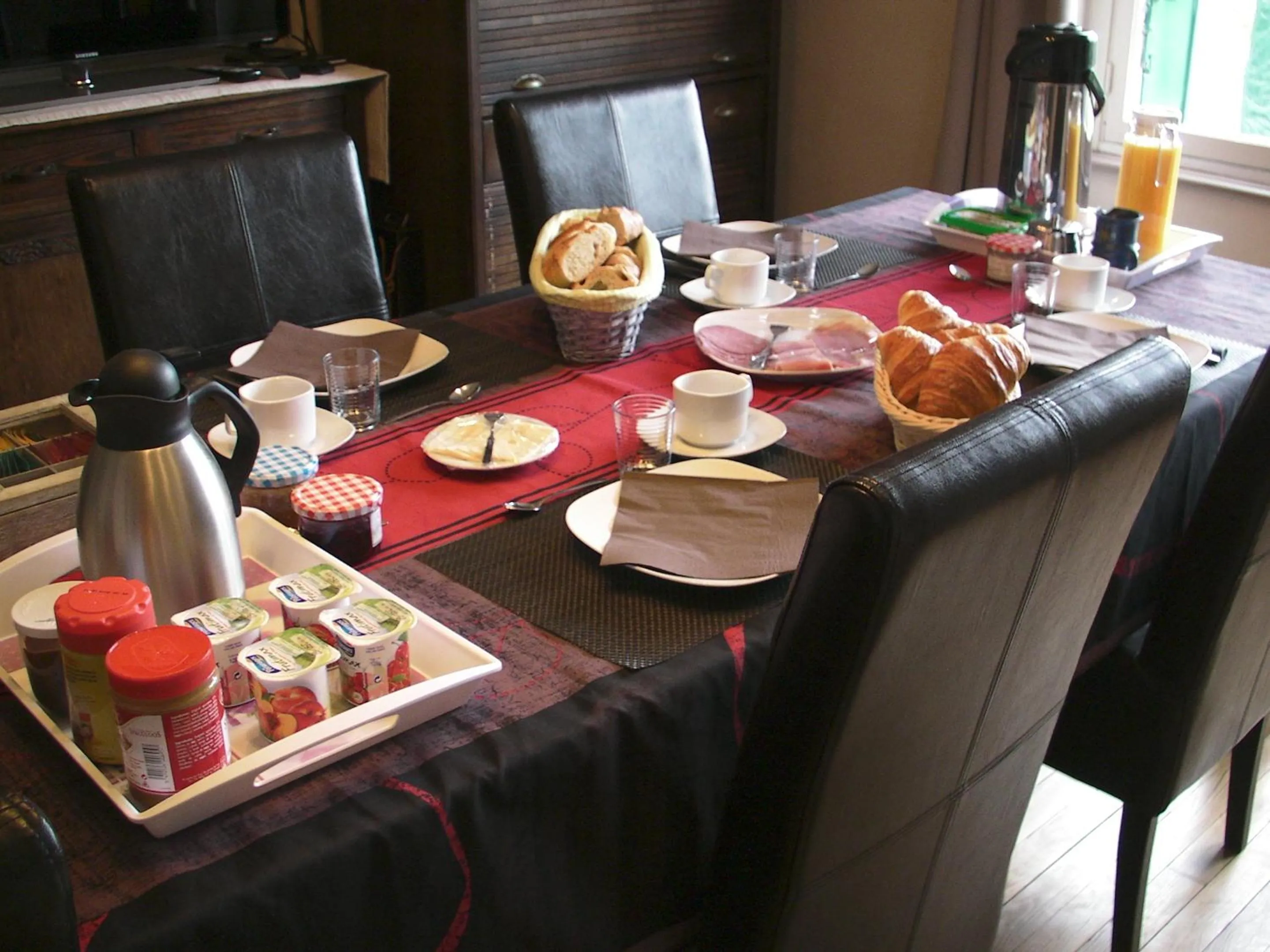 Breakfast in Maison Chabrat