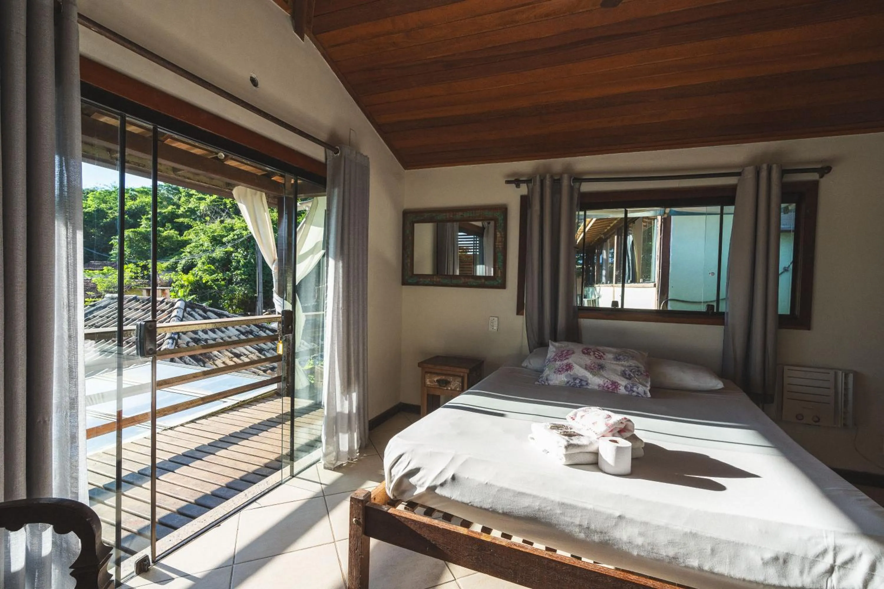 Bed in POUSADA ENCANTO DO AMOR