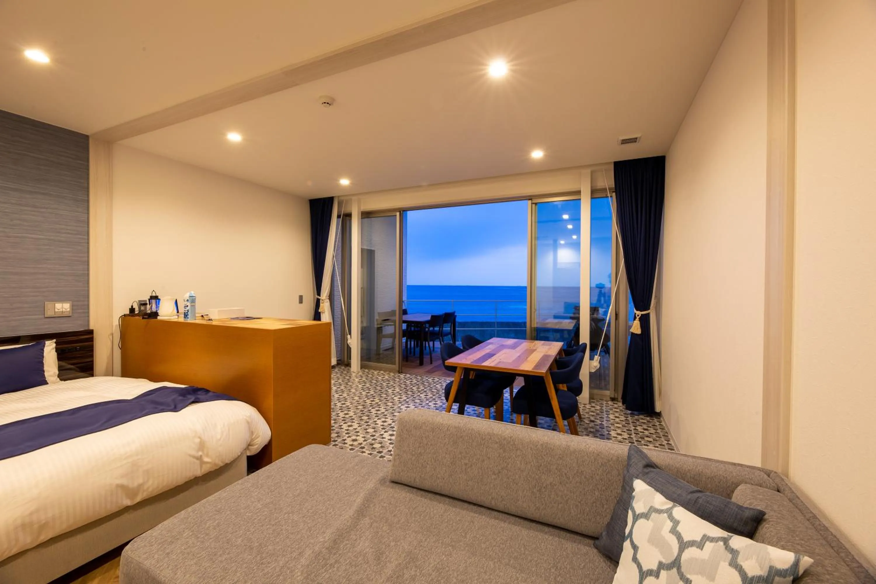 Bed in BAYSIDE KANAYA