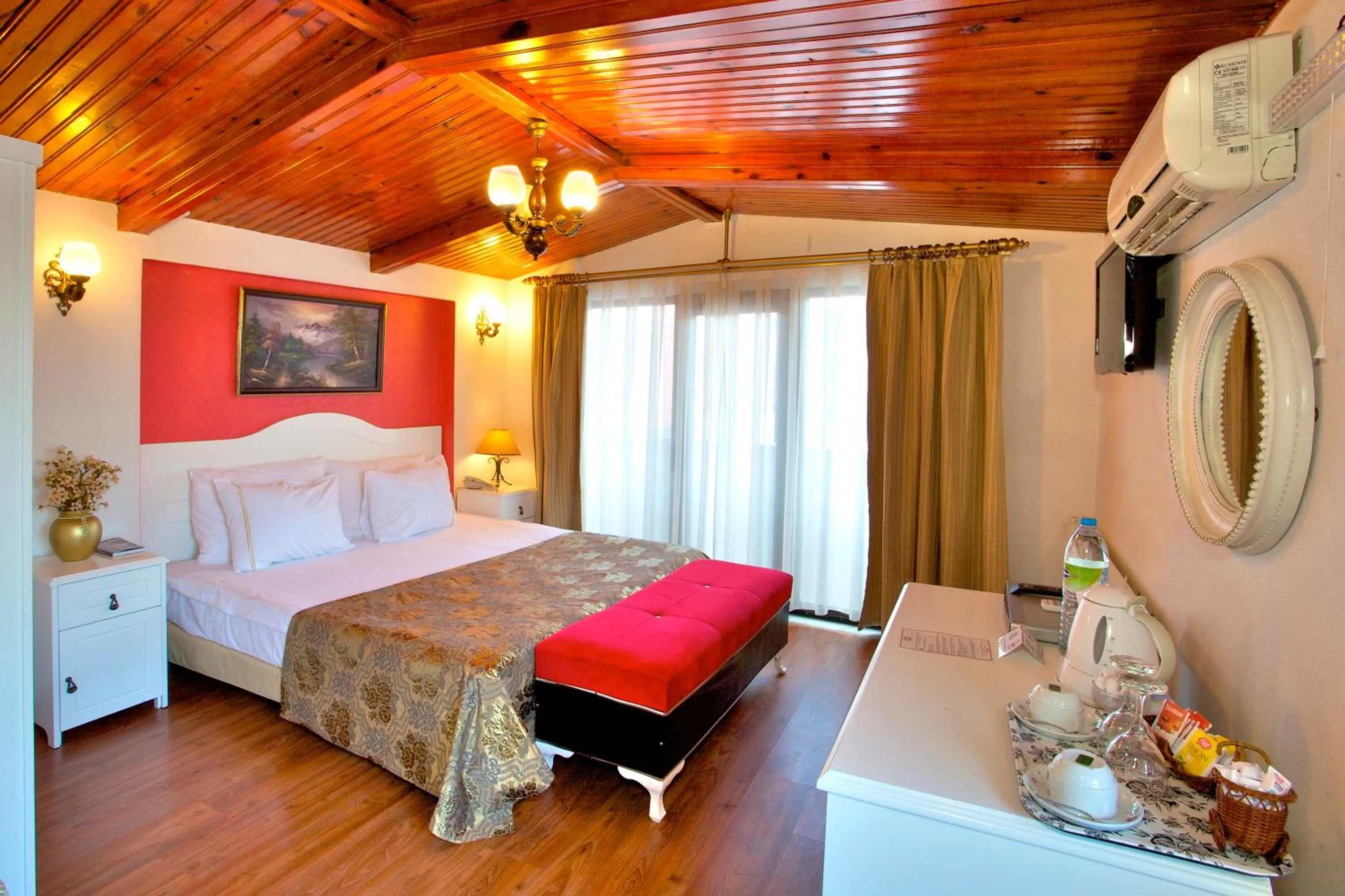 Photo of the whole room, Bed in Asmali Hotel