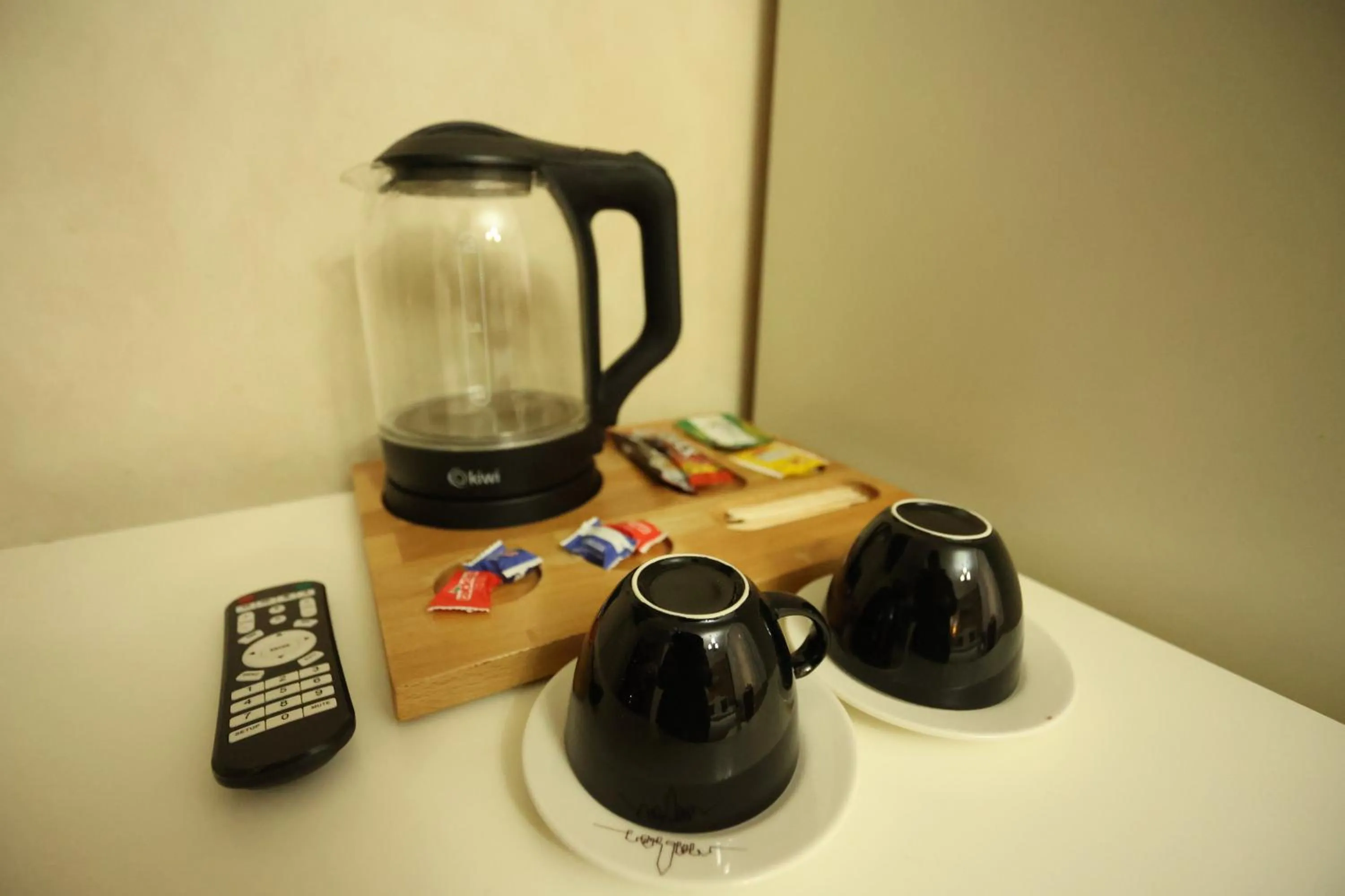 Coffee/tea facilities in Asmali Hotel