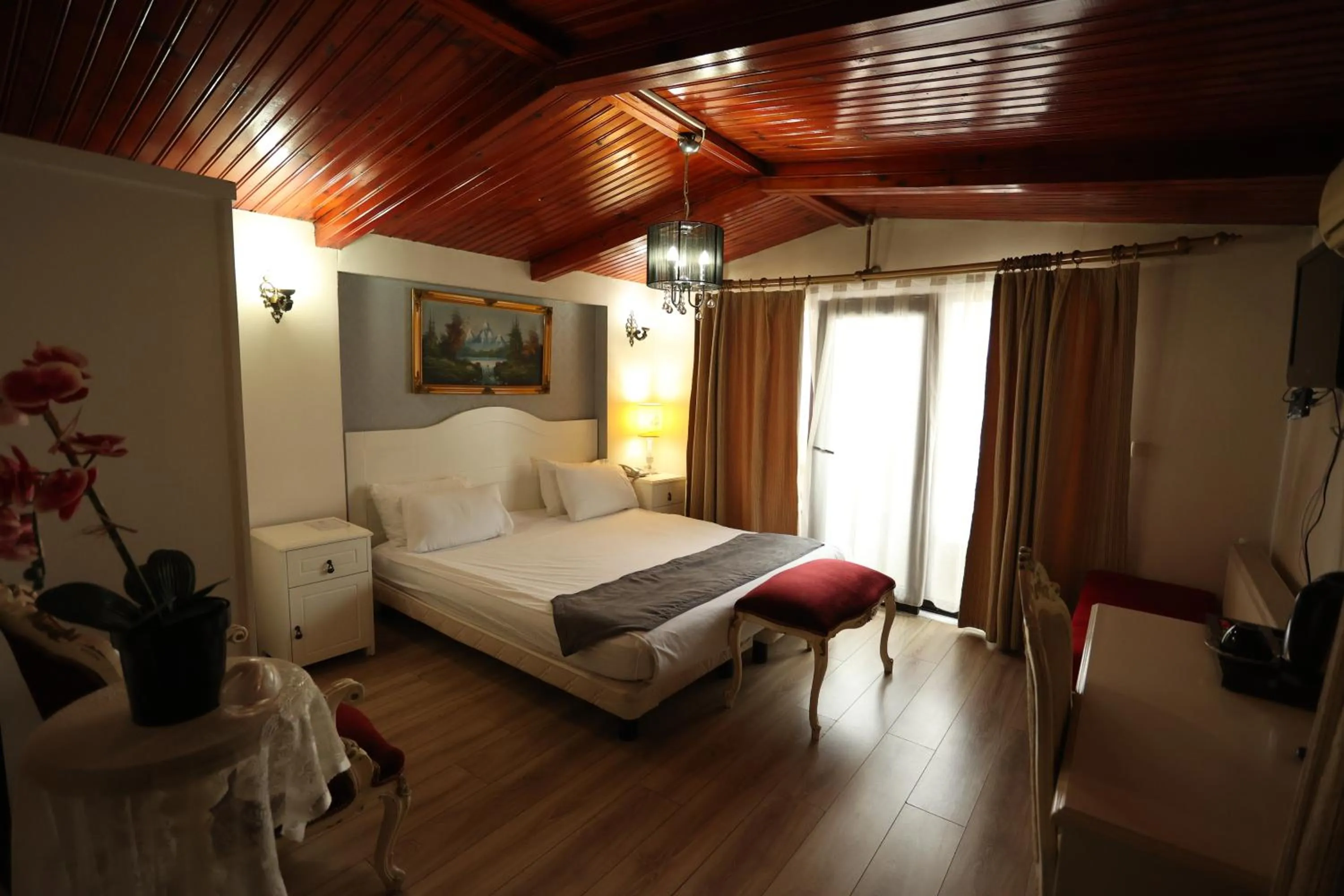 Photo of the whole room, Bed in Asmali Hotel