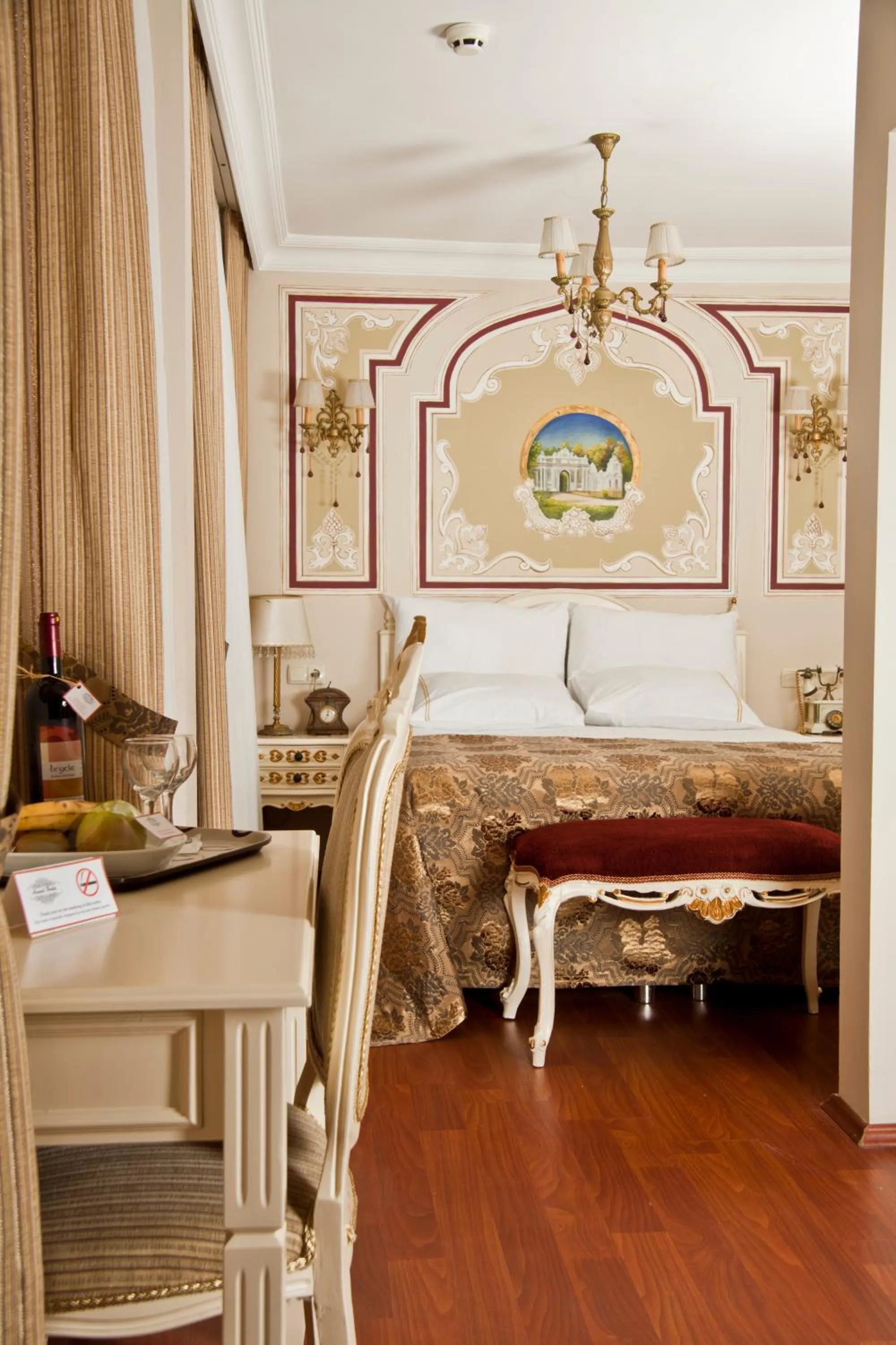 Photo of the whole room, Bed in Asmali Hotel