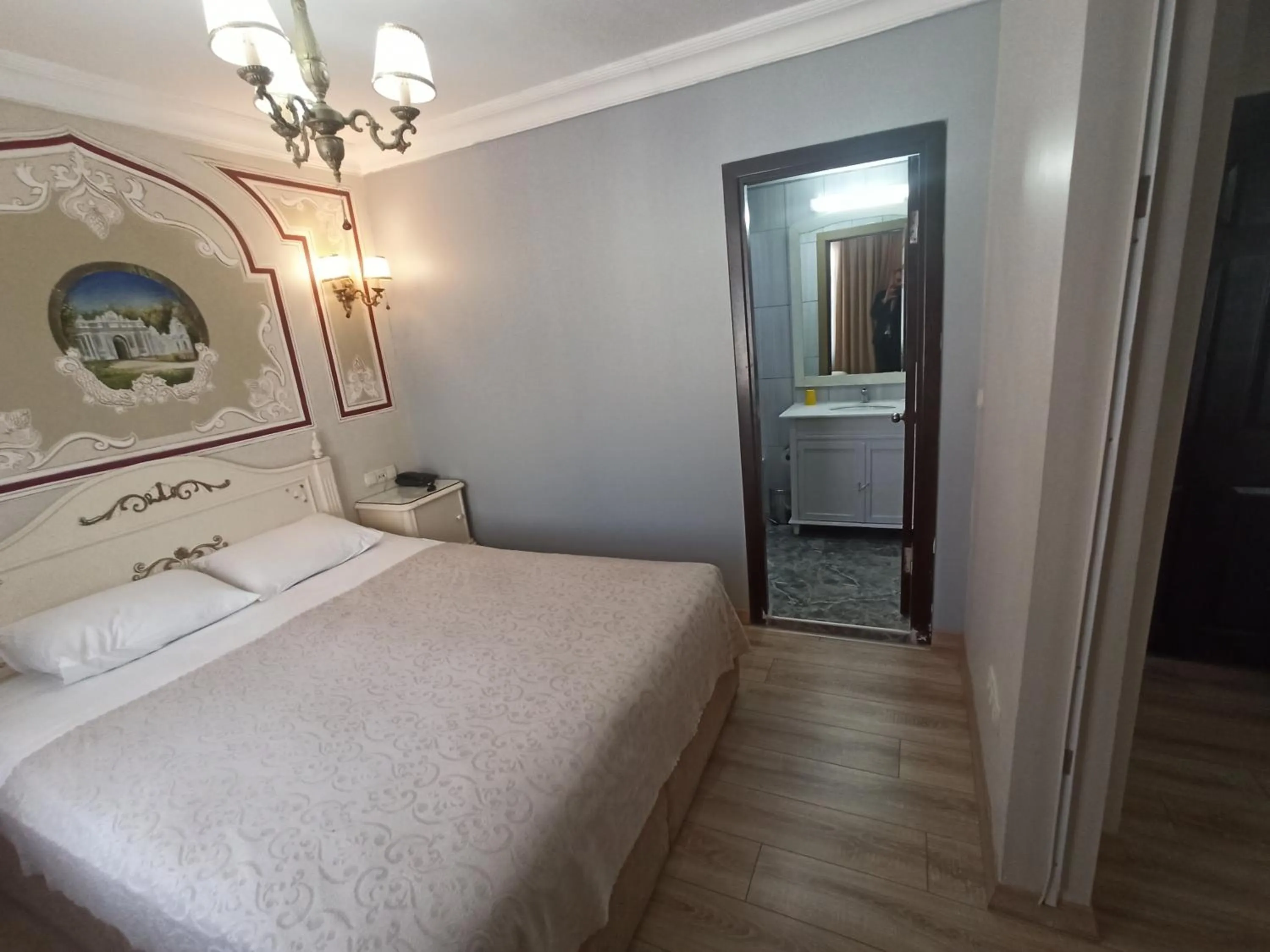 Bedroom, Bed in Asmali Hotel