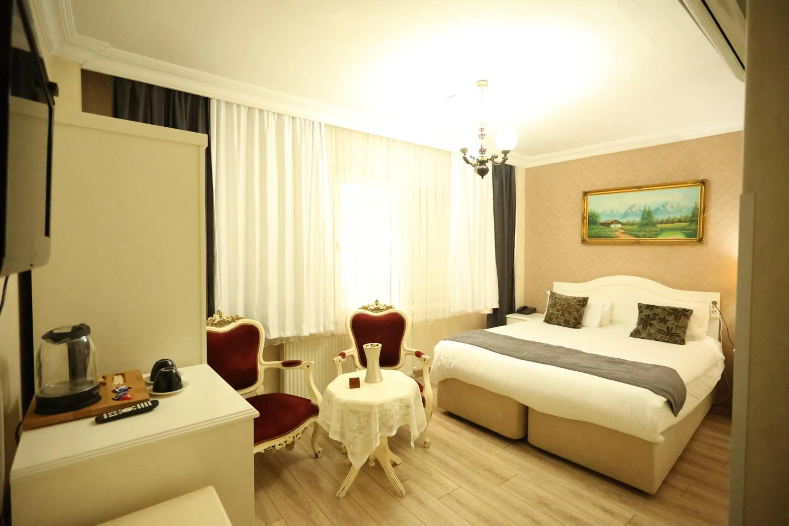 Photo of the whole room, Bed in Asmali Hotel