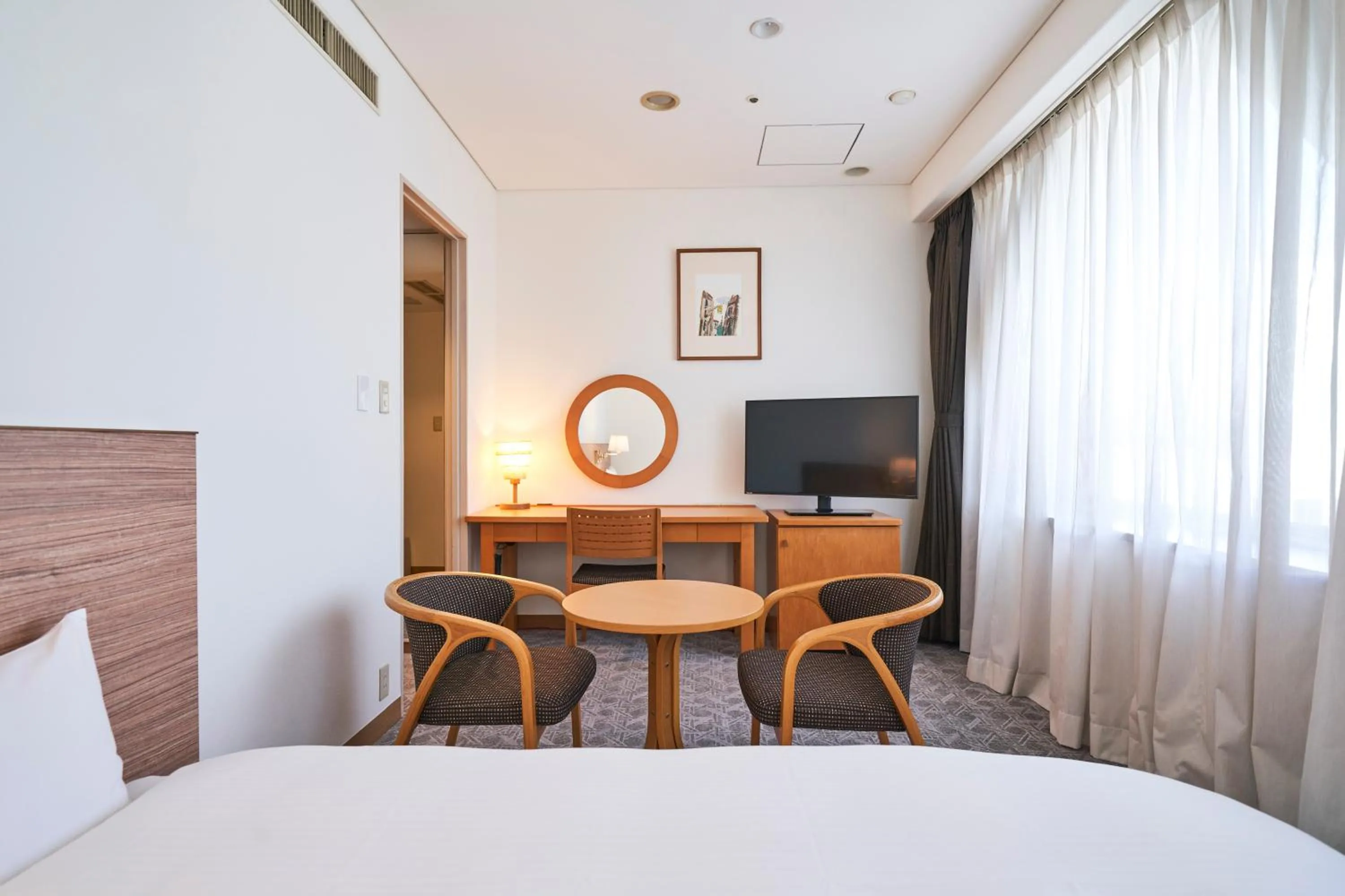 Photo of the whole room, Bed in Mito Sannomaru Hotel