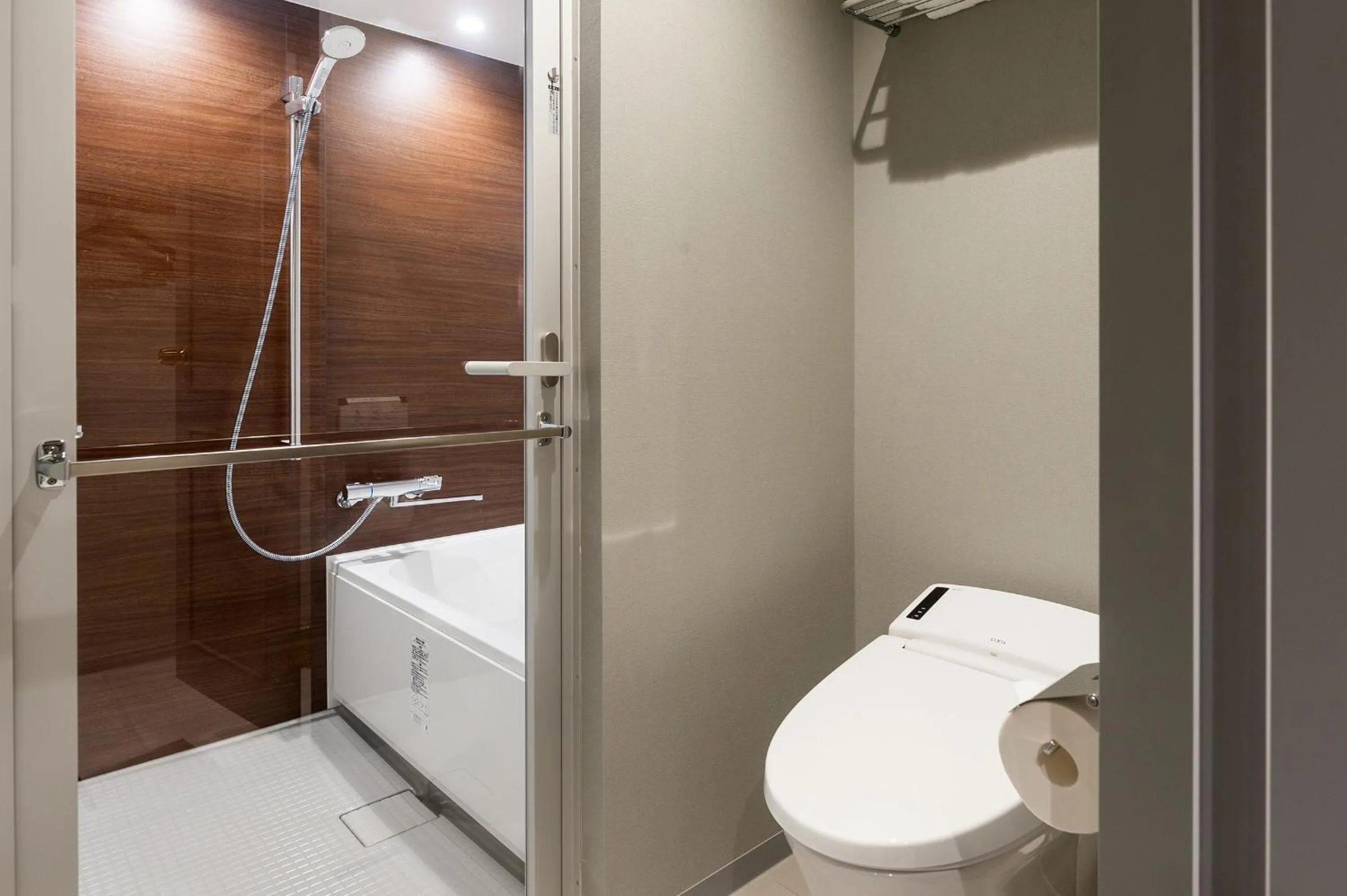 Bathroom in Mito Sannomaru Hotel