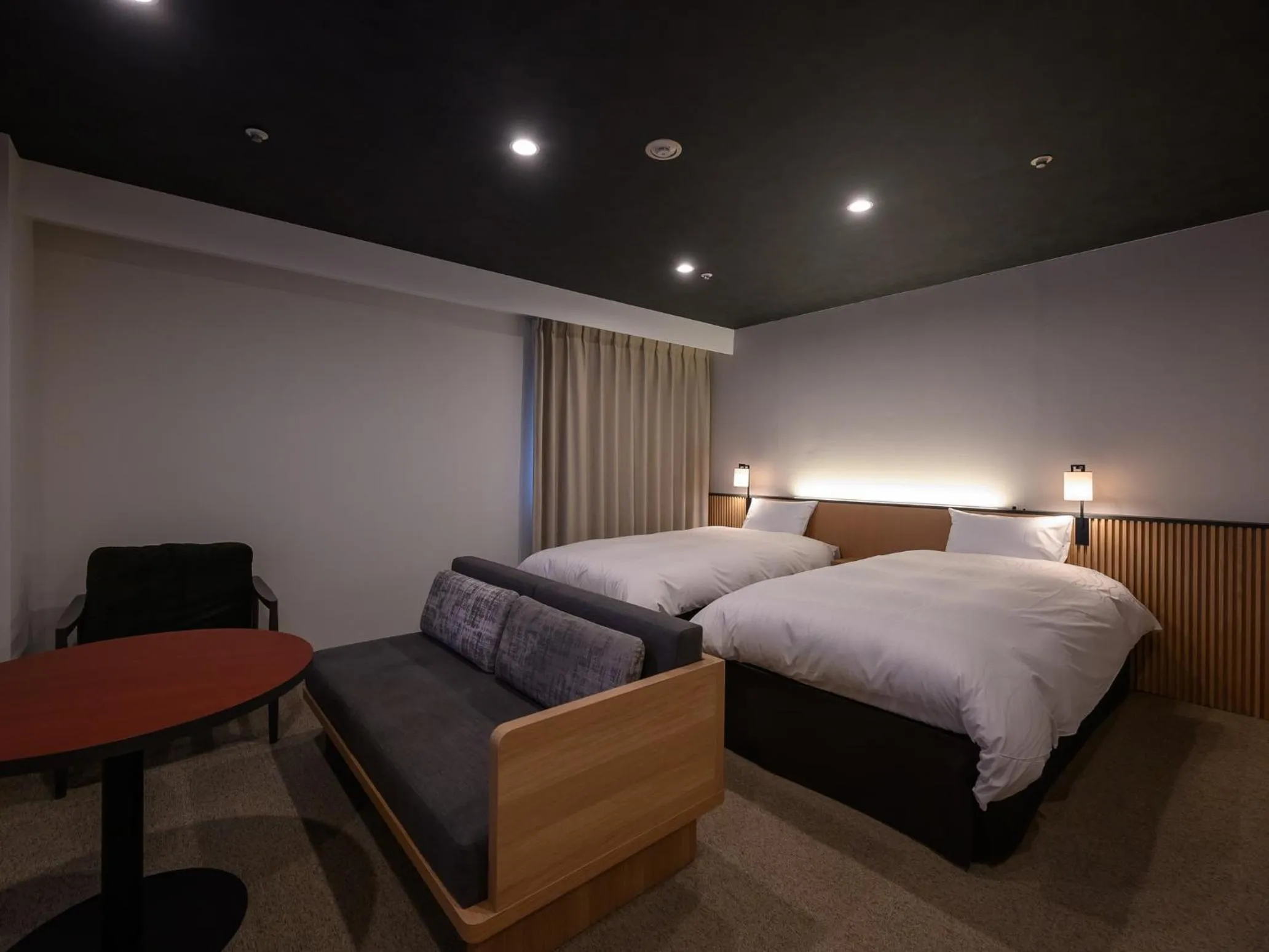 Photo of the whole room, Bed in Hotel Tsu Center Palace