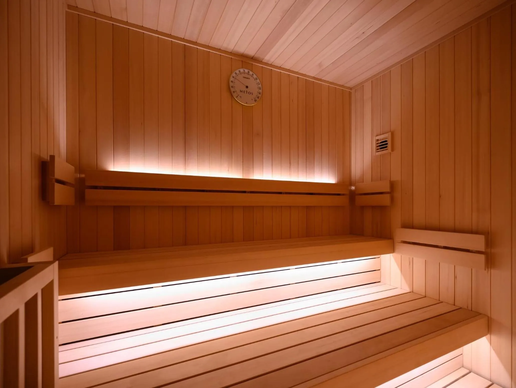 Sauna in Hotel Tsu Center Palace