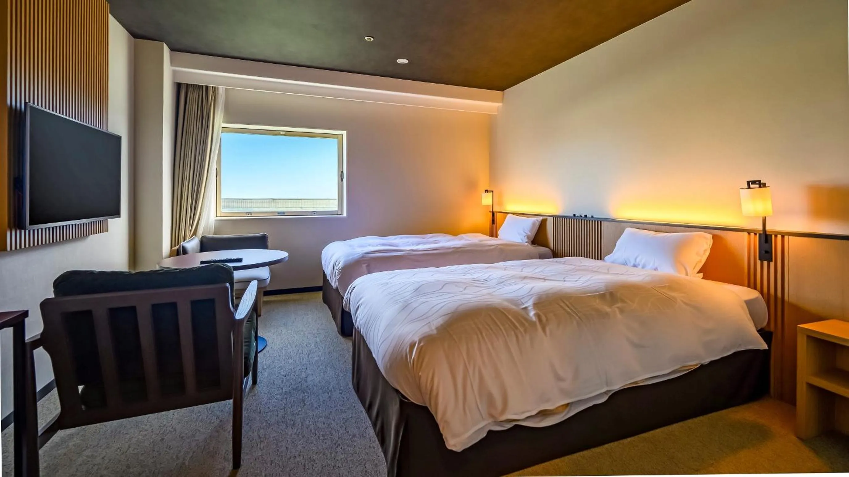 Photo of the whole room, Bed in Hotel Tsu Center Palace