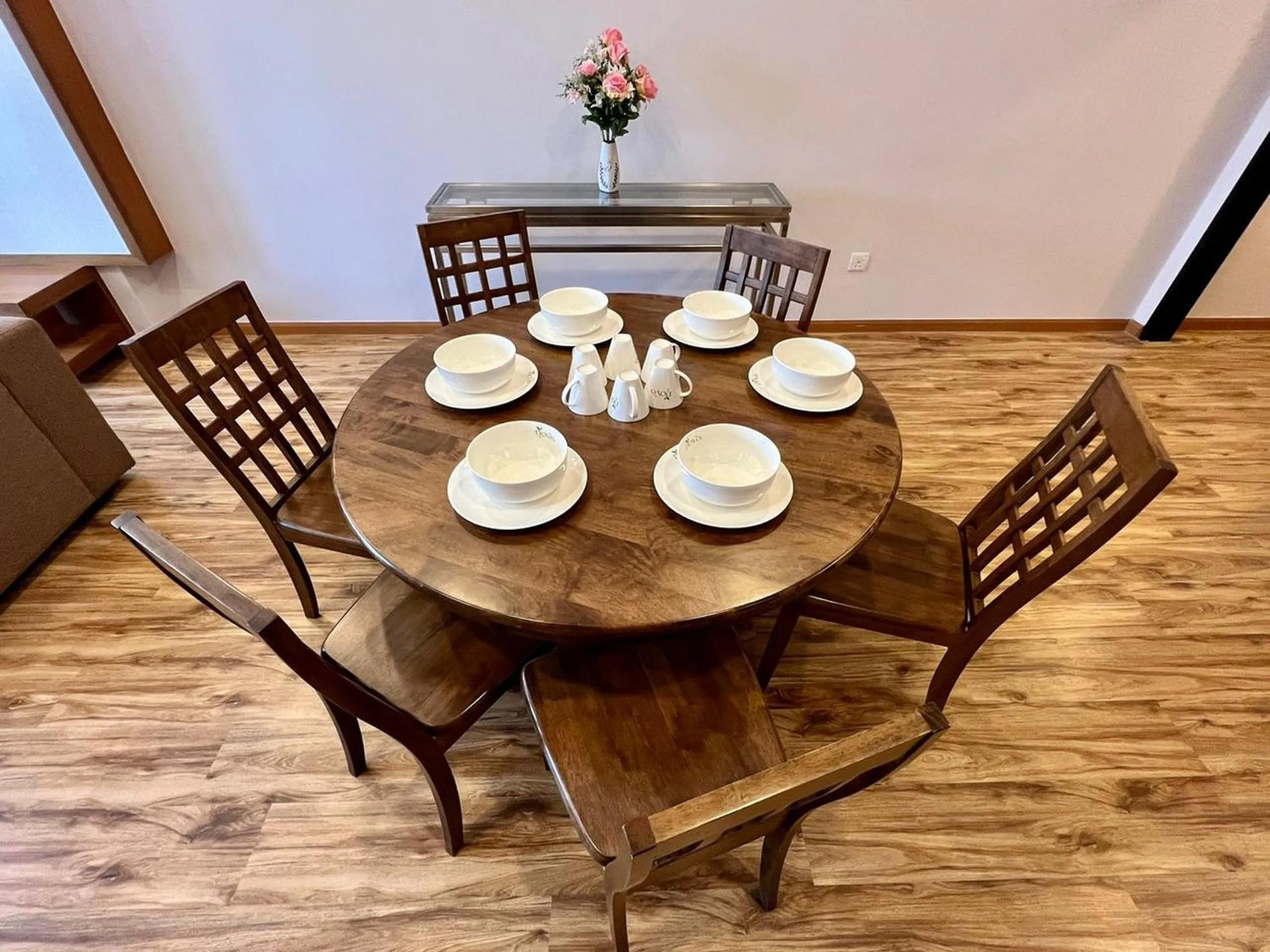Dining area in PLAY at Nova Retreat Kea Farm
