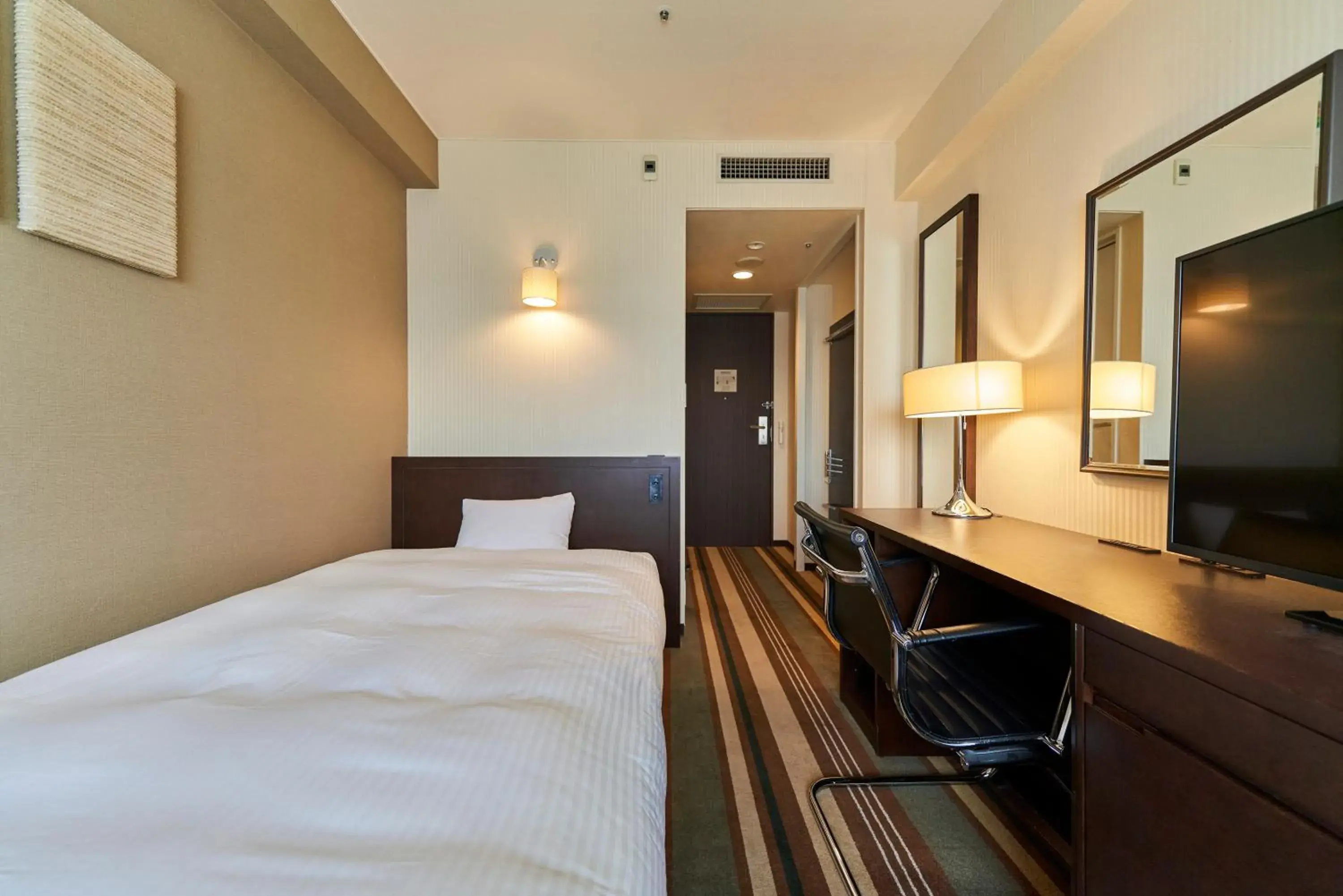 Deluxe Single Room in Saitama Grand Hotel Fukaya Deluxe Single Room in Saitama Grand Hotel Fukaya