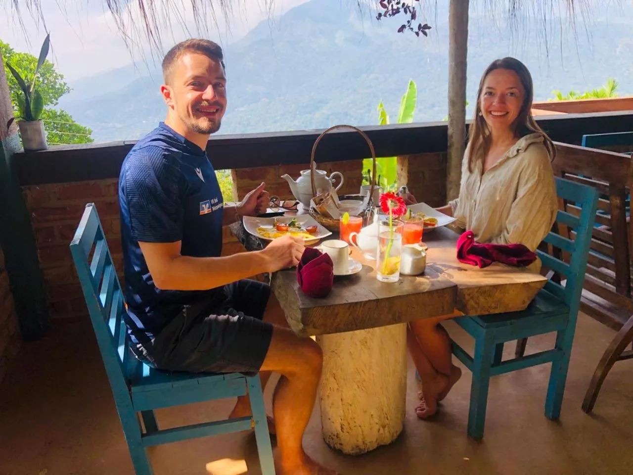 Restaurant/places to eat in Awesome Place