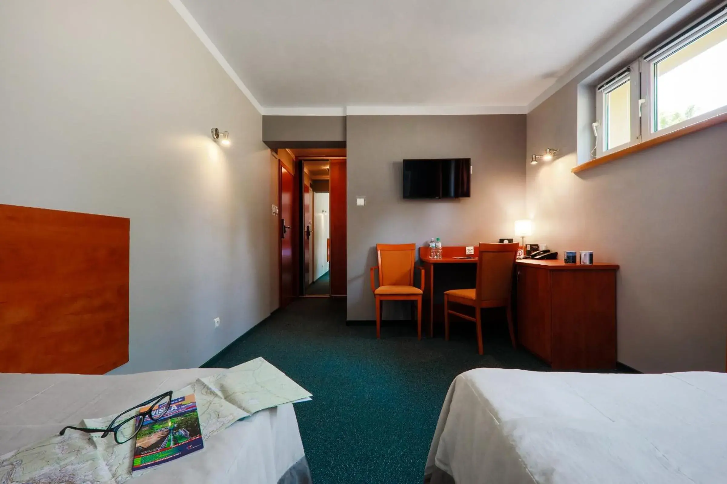 Economy Double or Twin Room in Hotel Pod Jedlami Economy Double or Twin Room in Hotel Pod Jedlami