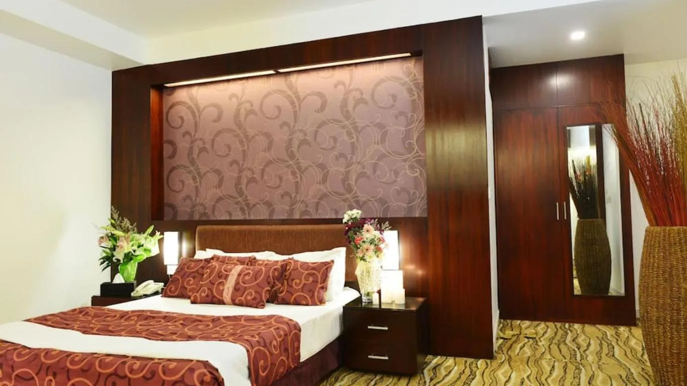 Bed in Amazon Lilly Lake View Residence