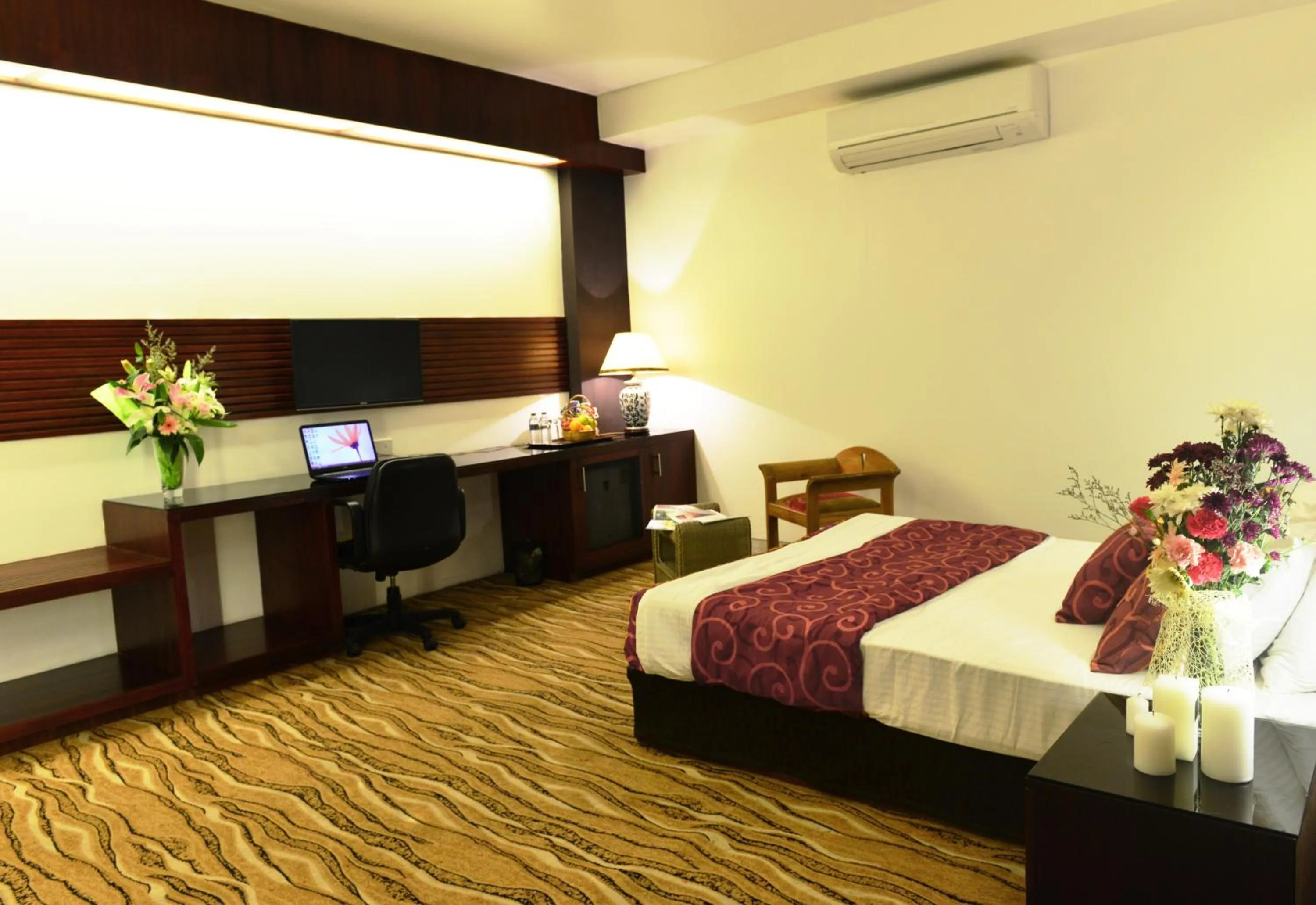 Bed in Amazon Lilly Lake View Residence