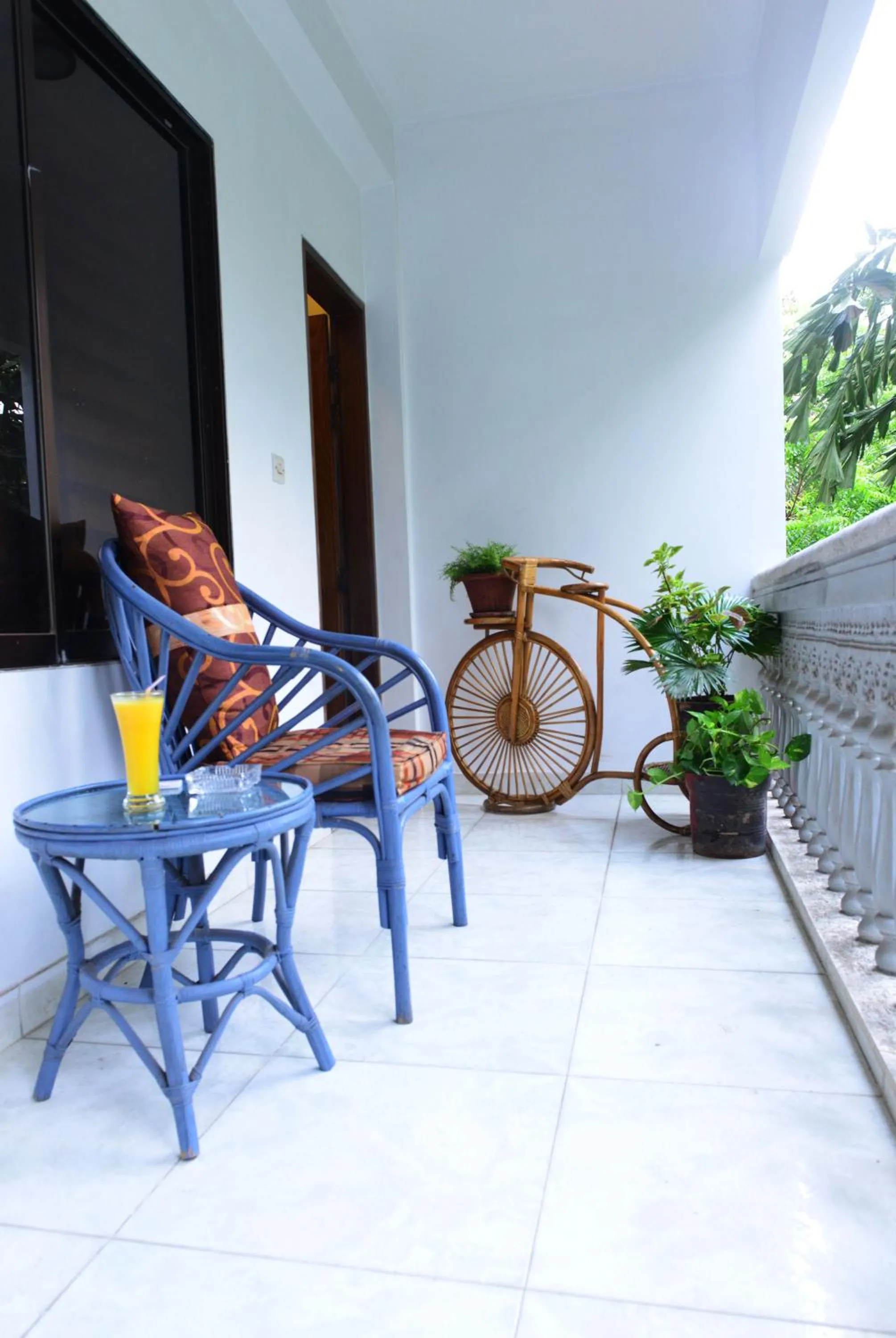 Amazon Lilly Lake View Residence