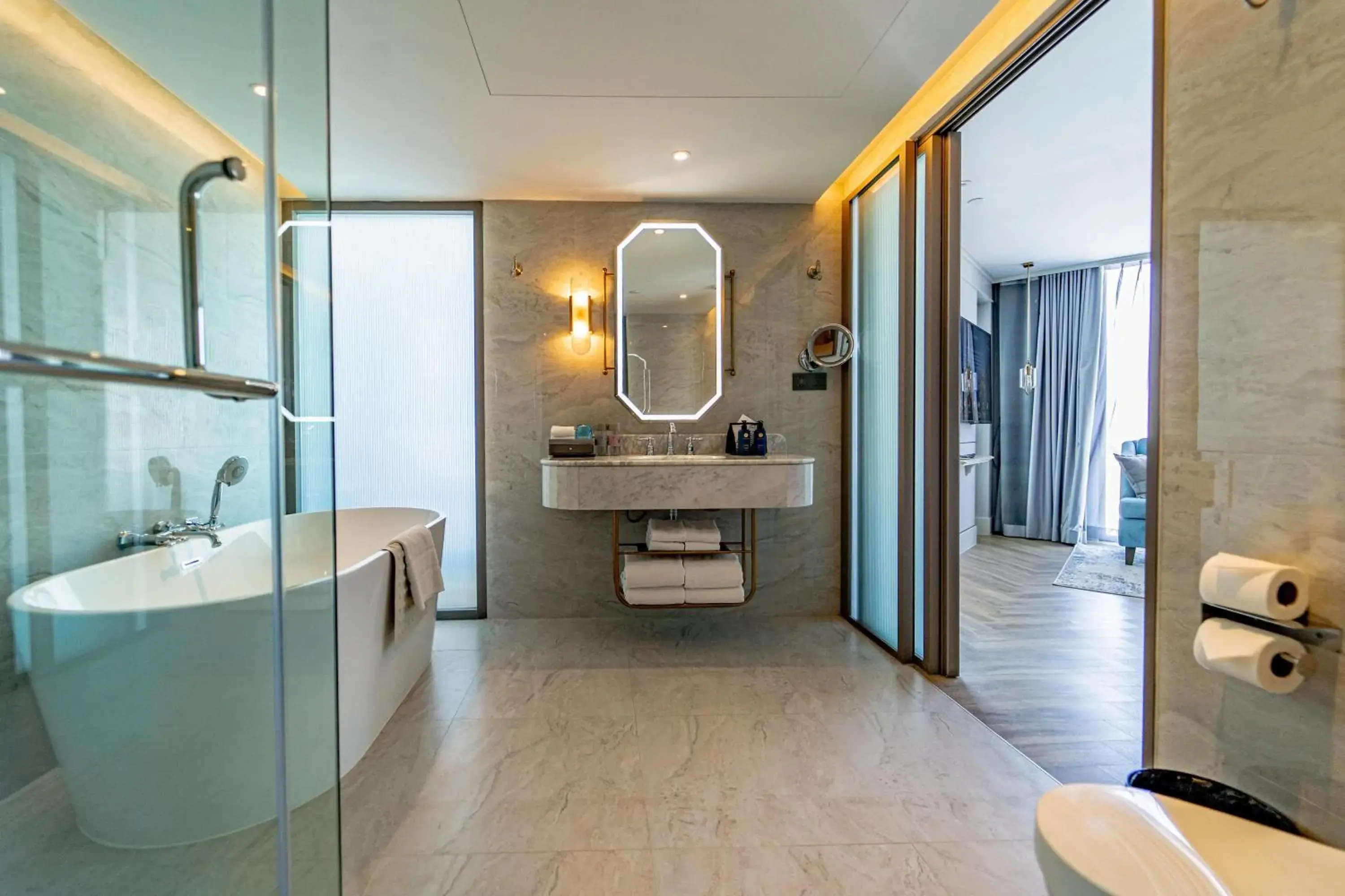 Club One Bedroom Riverview Suite in The Salil Hotel Riverside Bangkok Club One Bedroom Riverview Suite in The Salil Hotel Riverside Bangkok