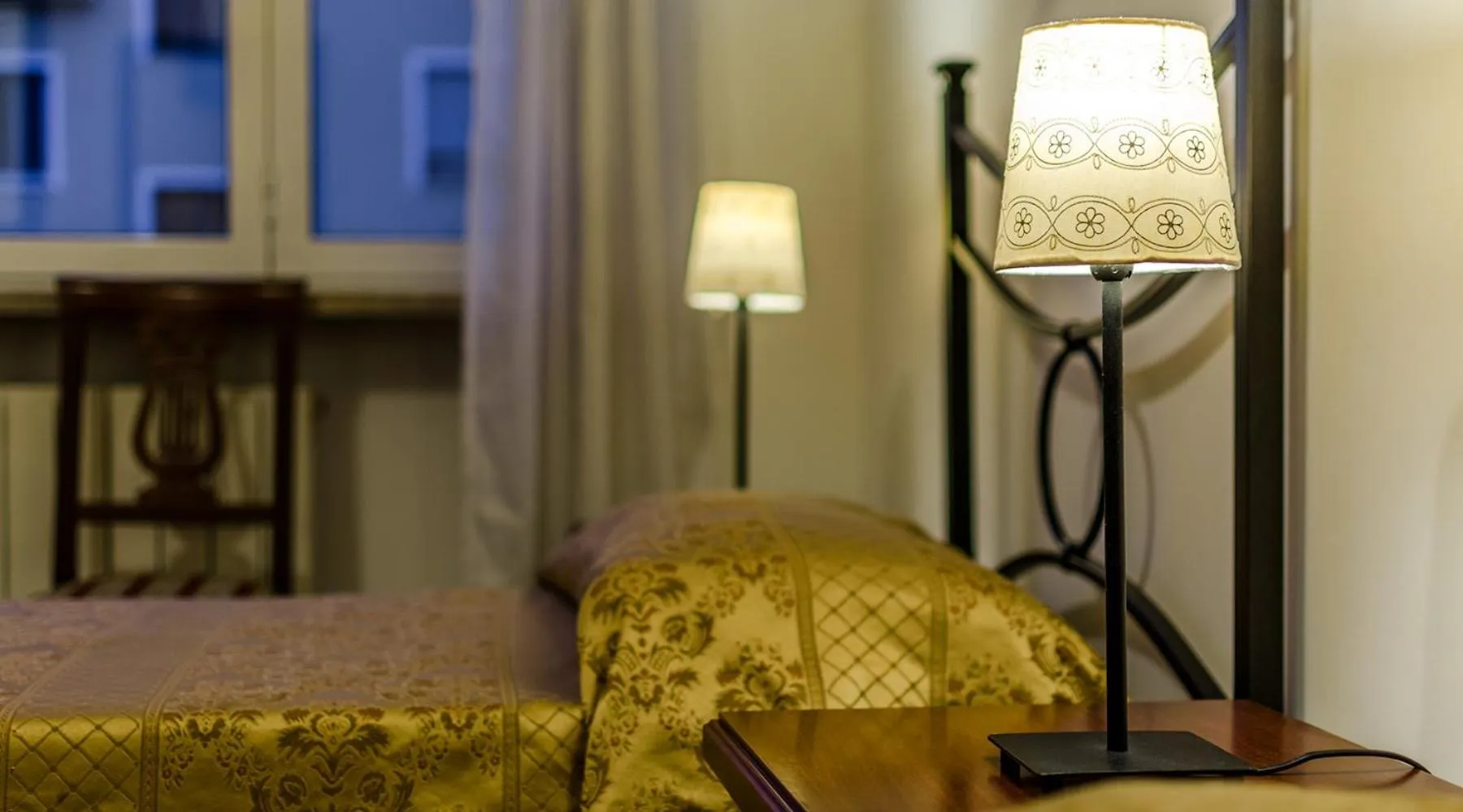 Decorative detail, Bed in Hotel Antico Acquedotto