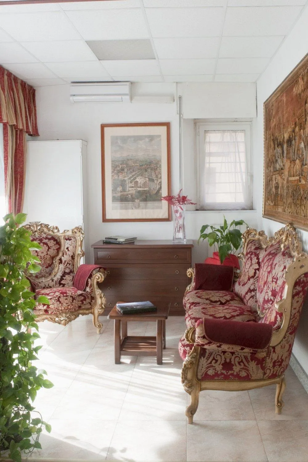 Seating area in Hotel Antico Acquedotto
