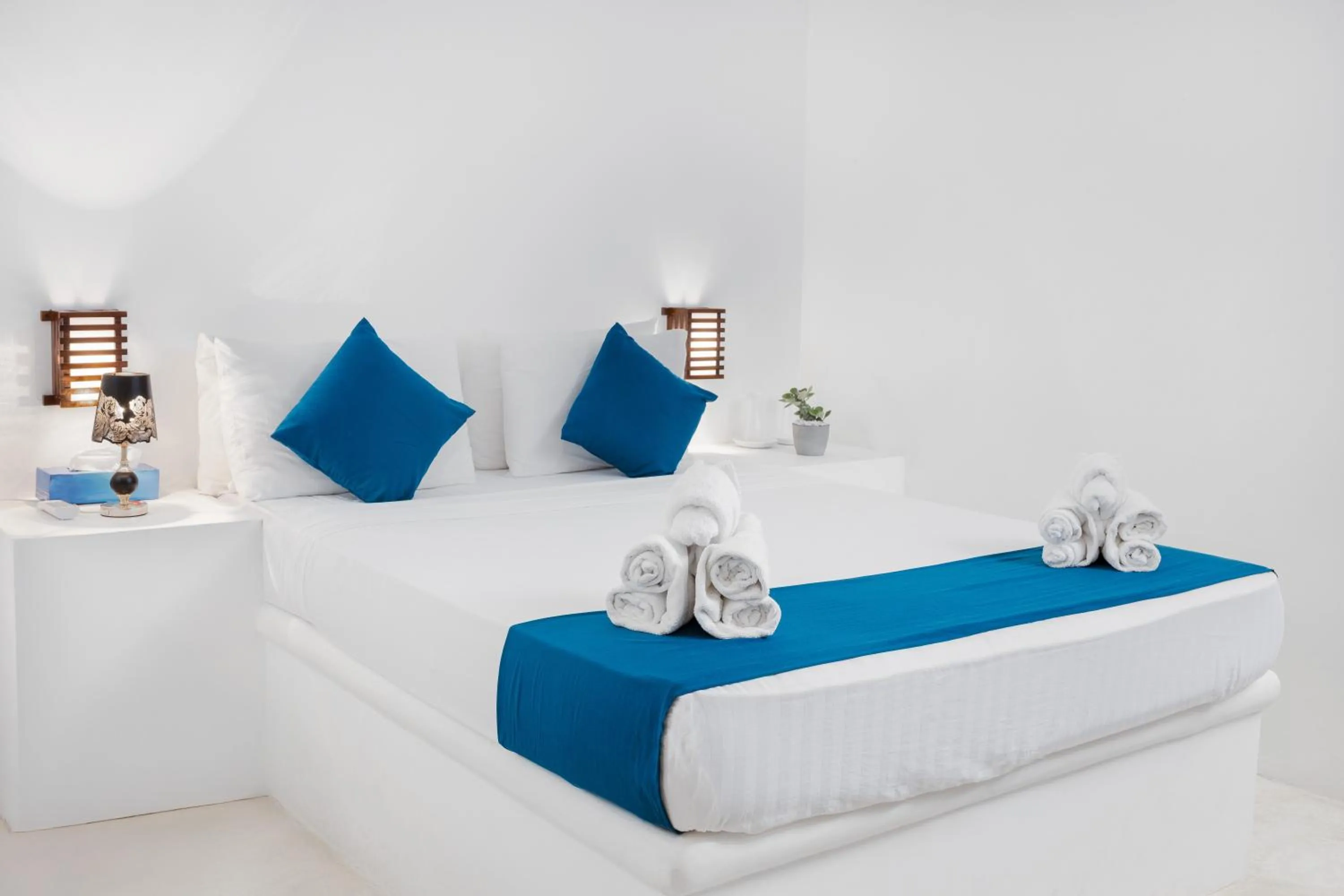 Bedroom, Bed in Roshanne Beach Resort, Kalpitiya